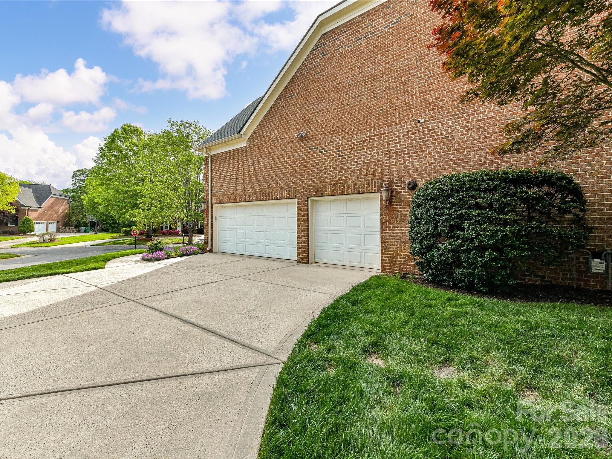 11958 Chevis Court — Charlotte