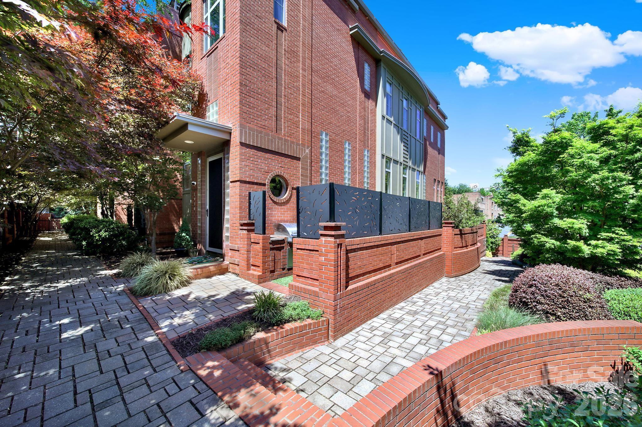 1930 Scott Avenue — Charlotte
