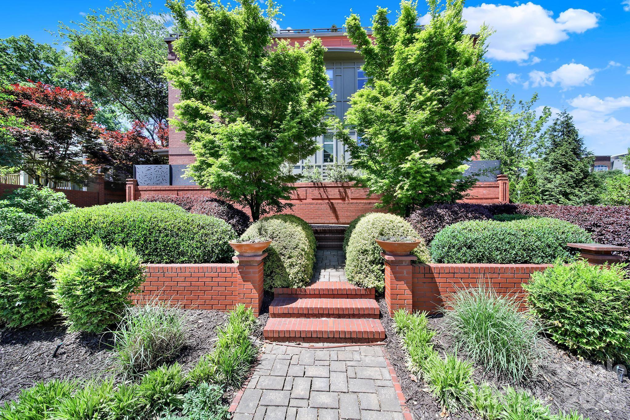 1930 Scott Avenue — Charlotte