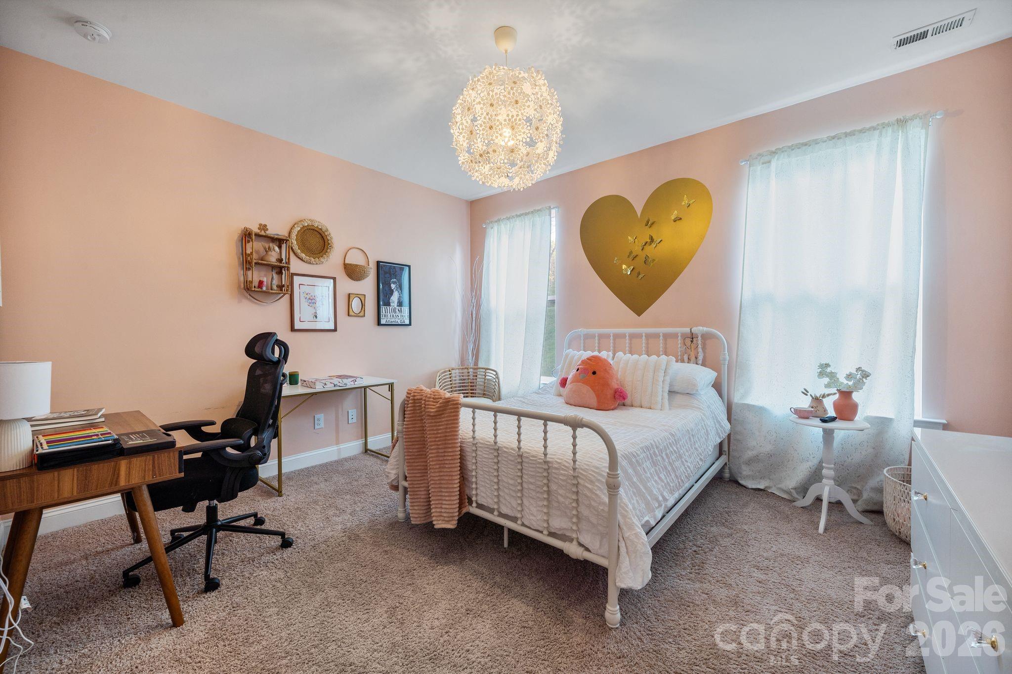 209 Country Lake Drive — Mooresville