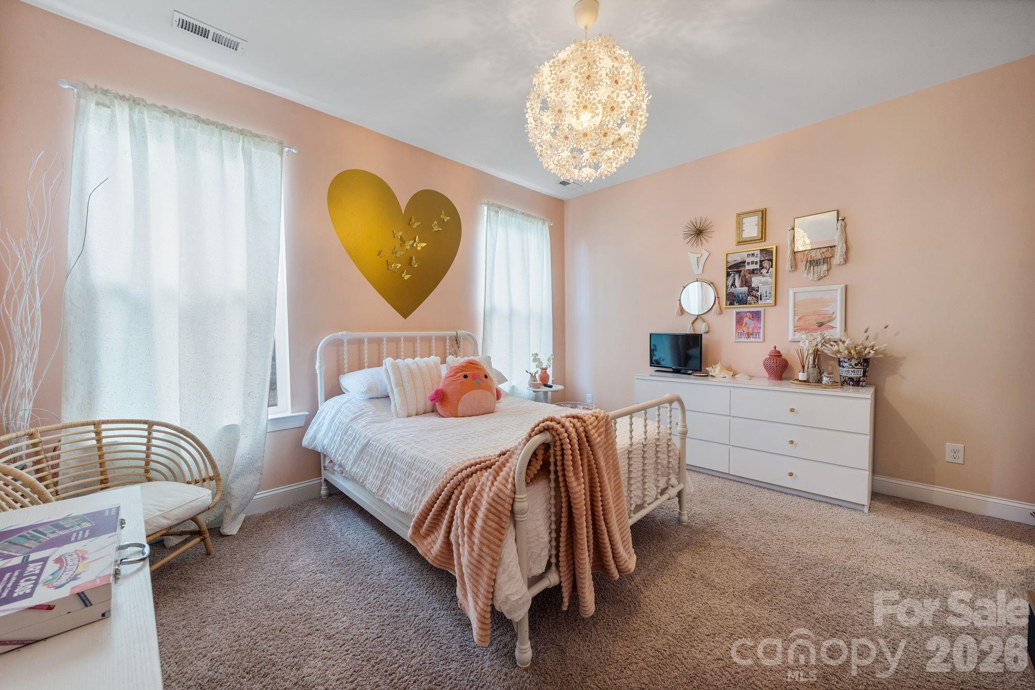 209 Country Lake Drive — Mooresville