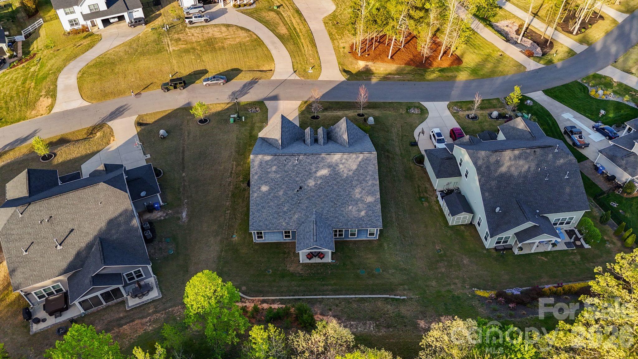 209 Country Lake Drive — Mooresville