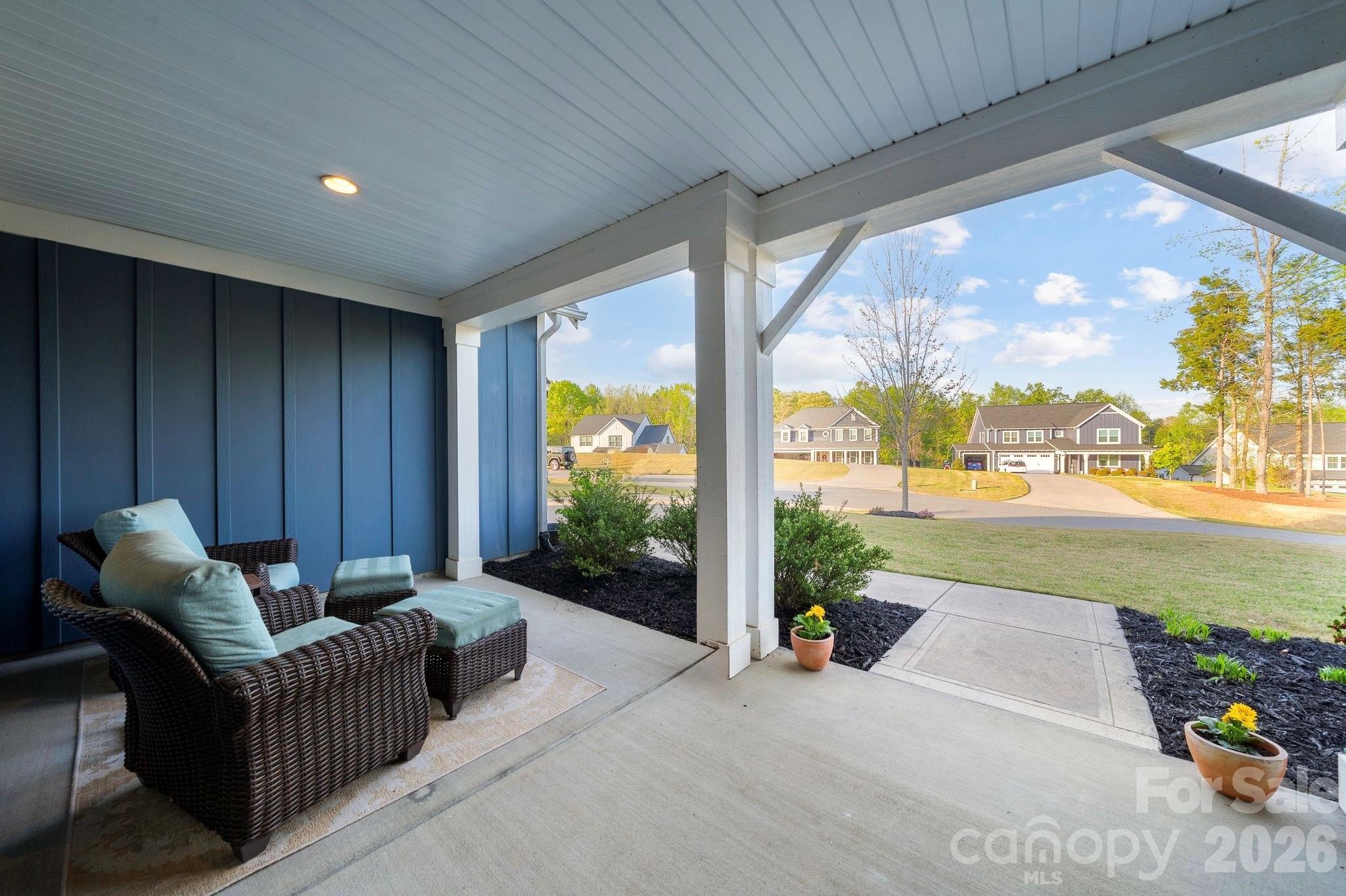 209 Country Lake Drive — Mooresville