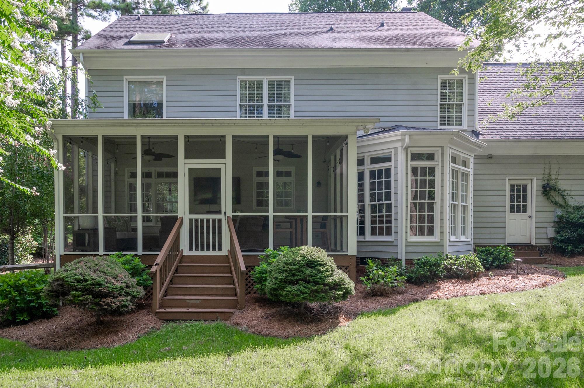 195 Cove Creek Loop — Mooresville