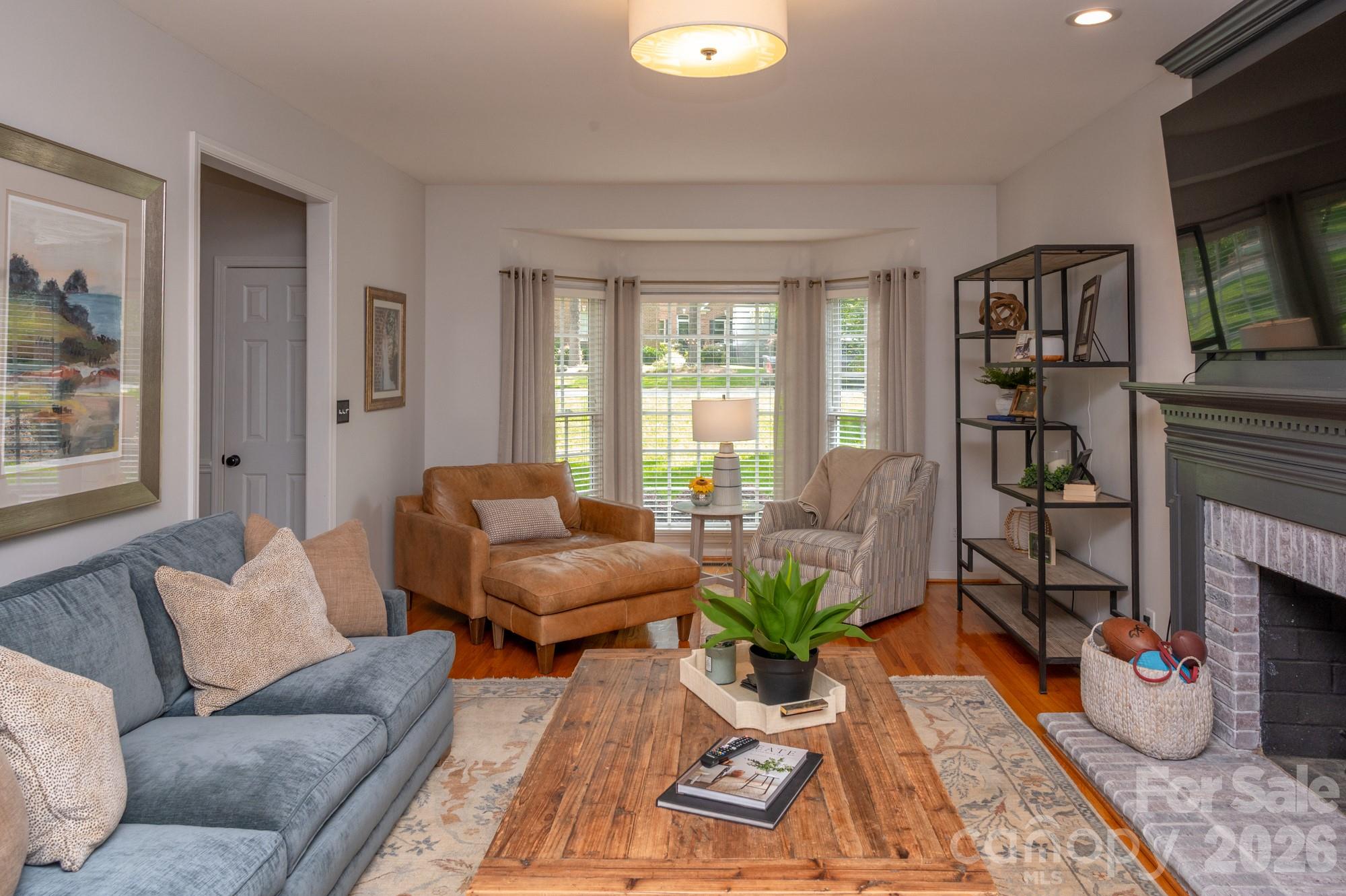 195 Cove Creek Loop — Mooresville