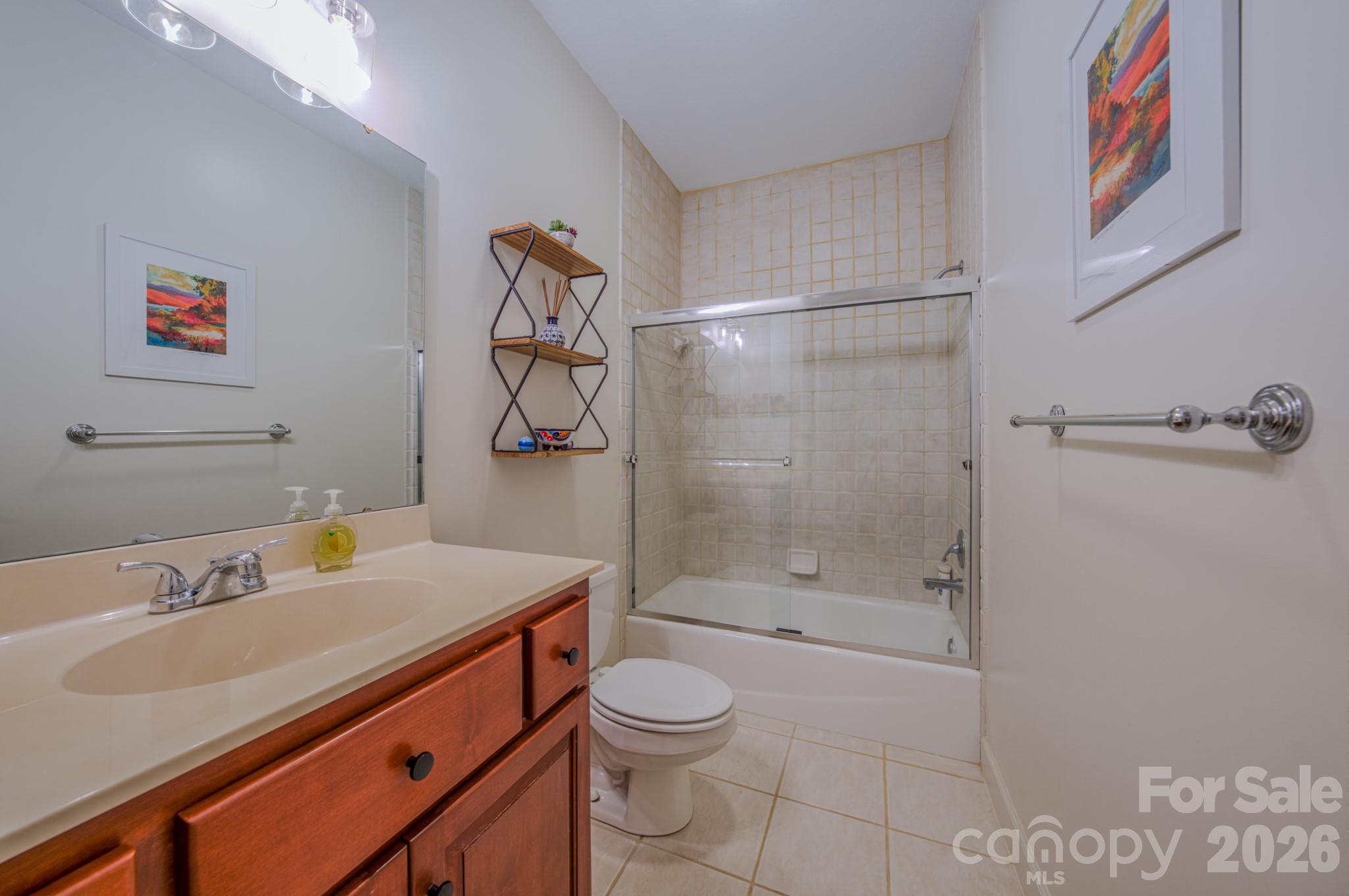 9 Double Eagle Drive — Weaverville