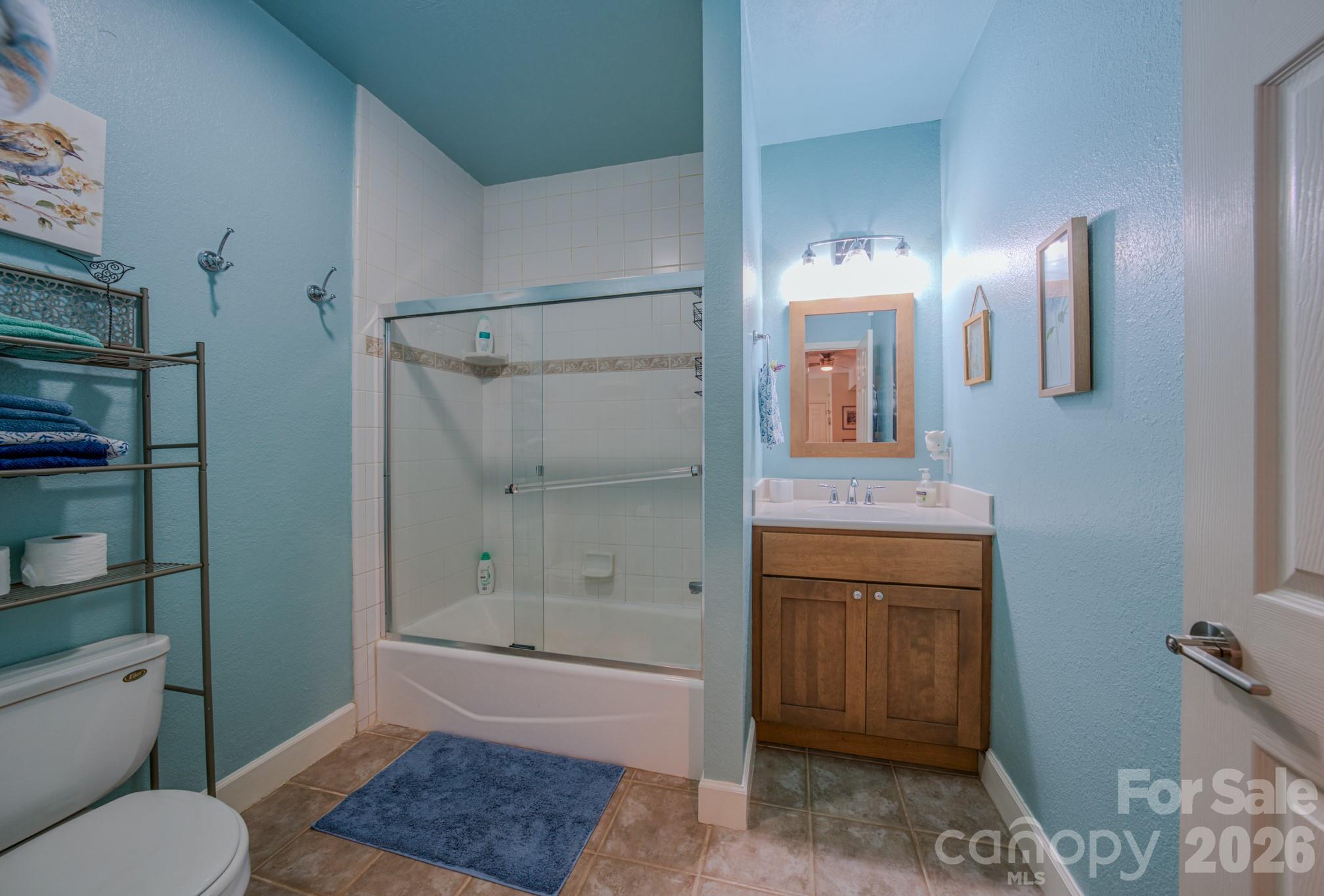 9 Double Eagle Drive — Weaverville