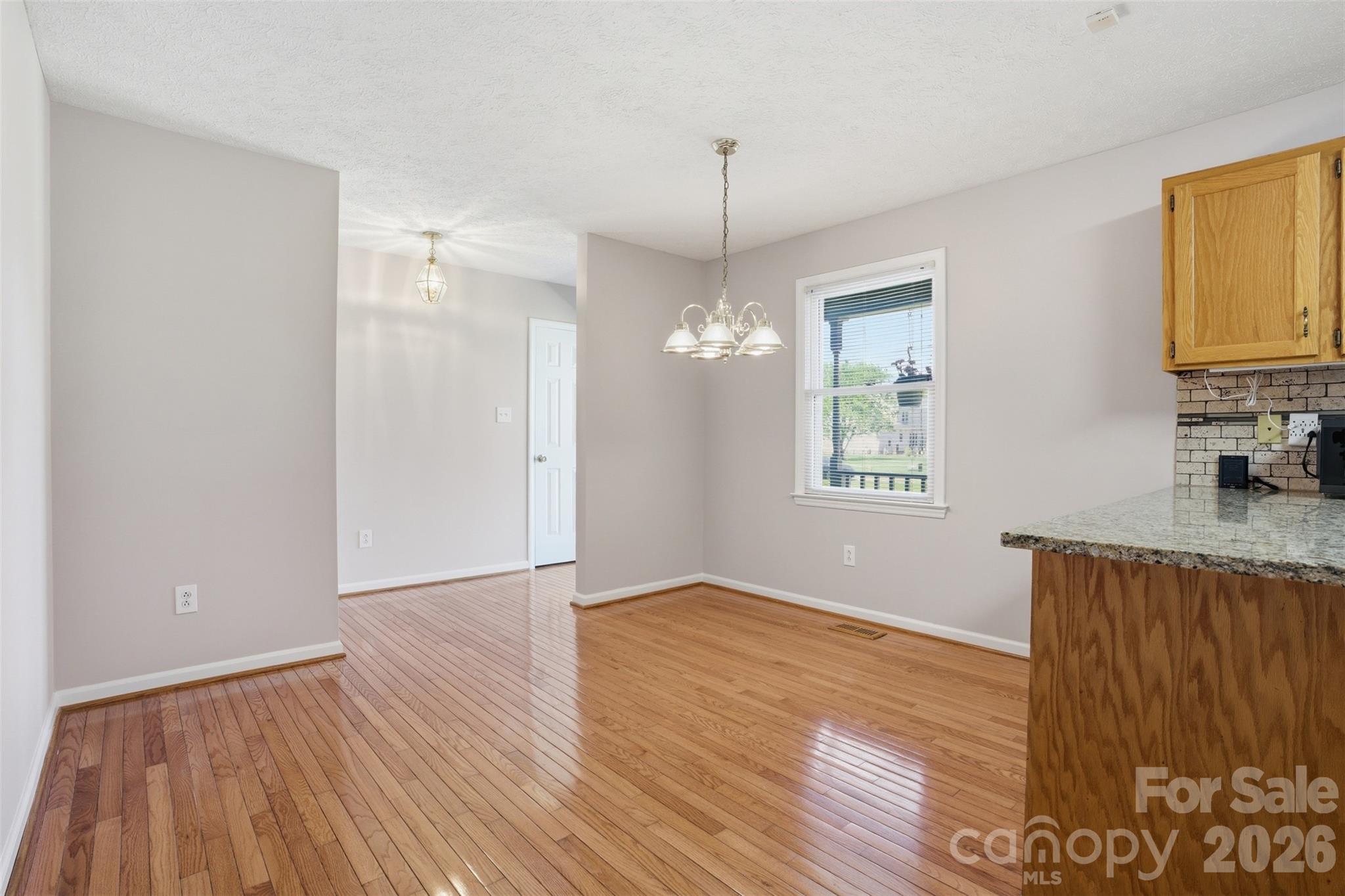 112 Mobeal Lane — Statesville