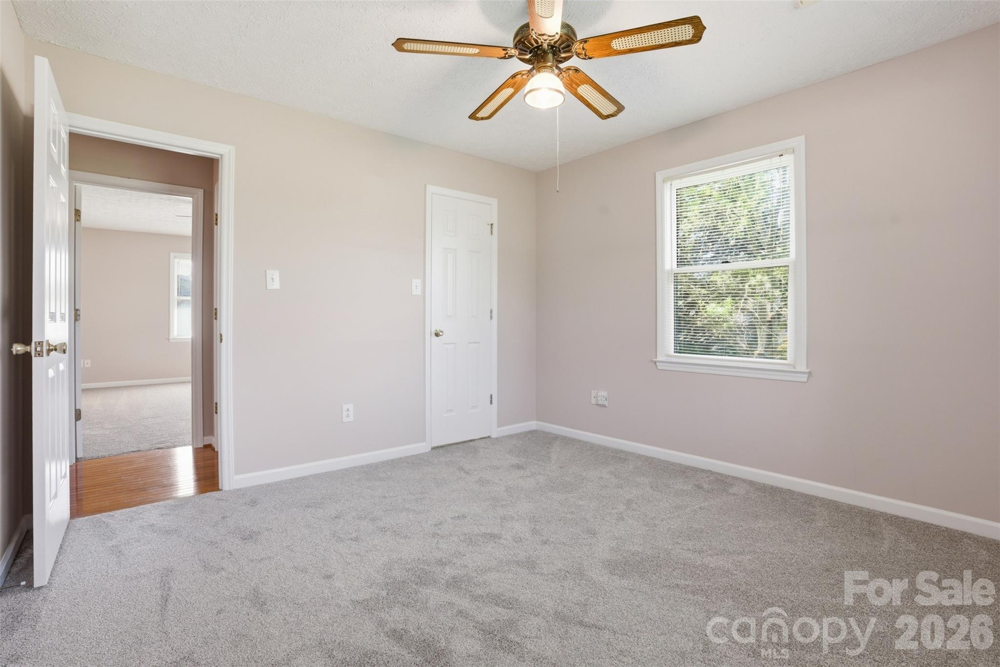 112 Mobeal Lane — Statesville