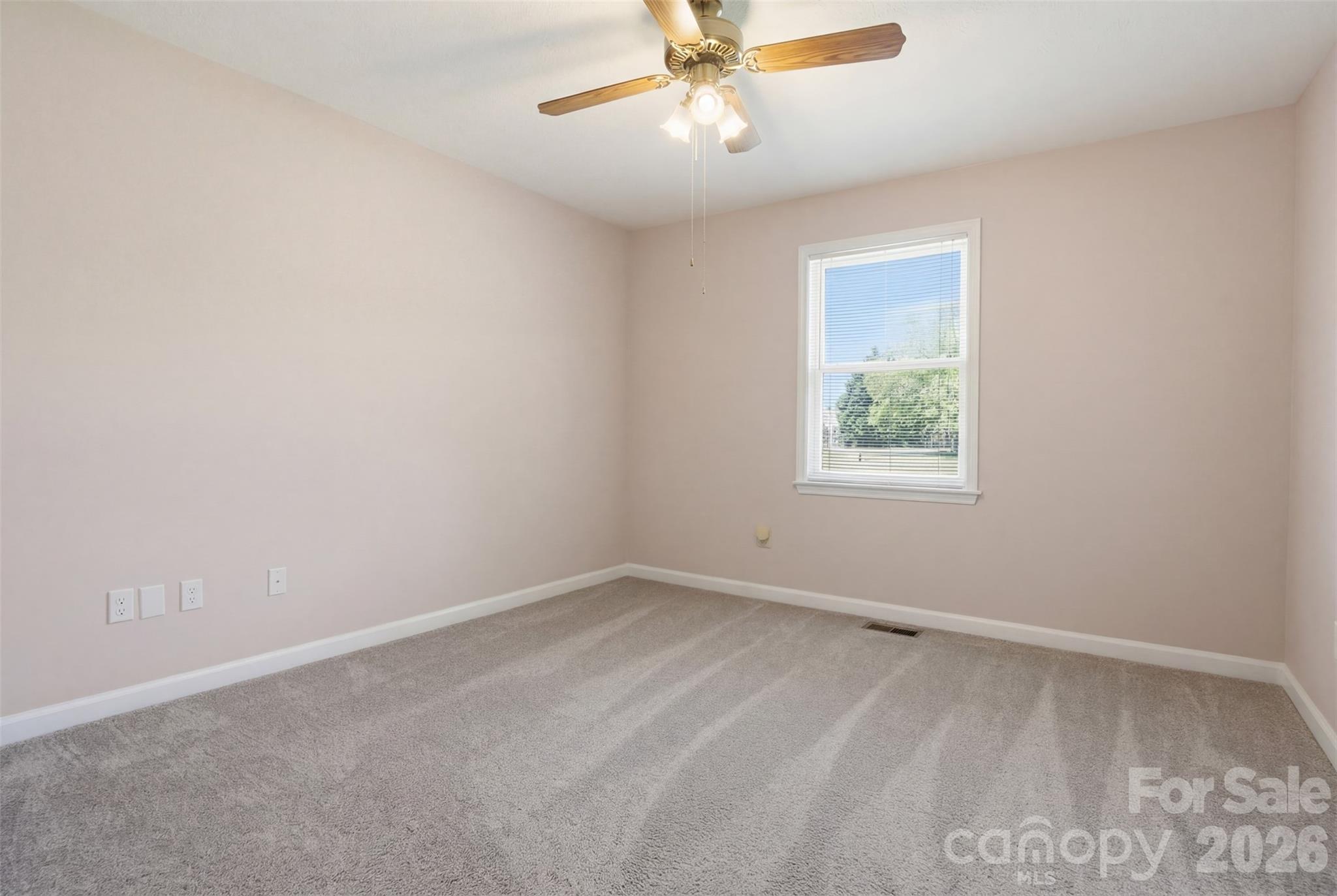 112 Mobeal Lane — Statesville
