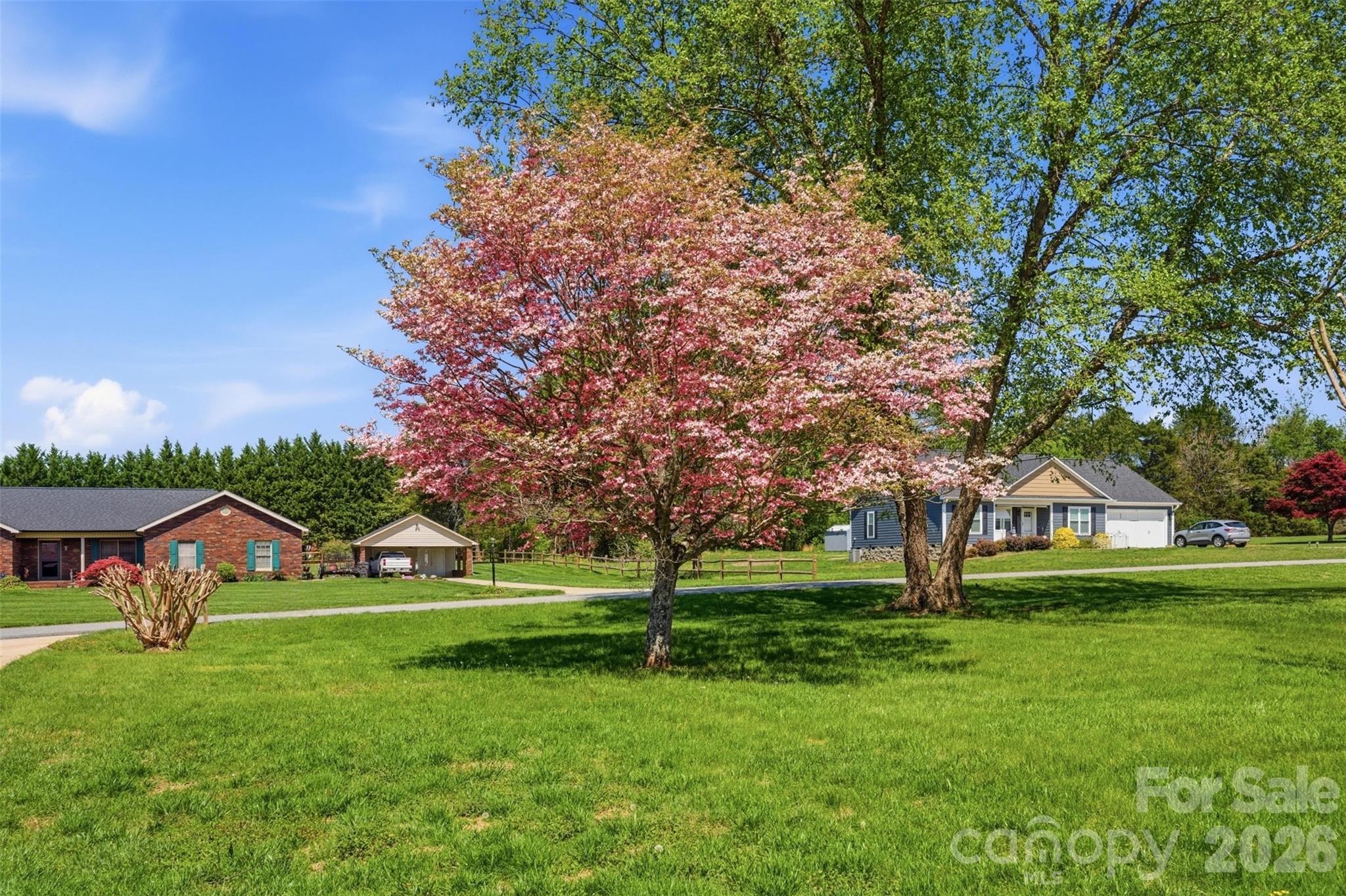 112 Mobeal Lane — Statesville