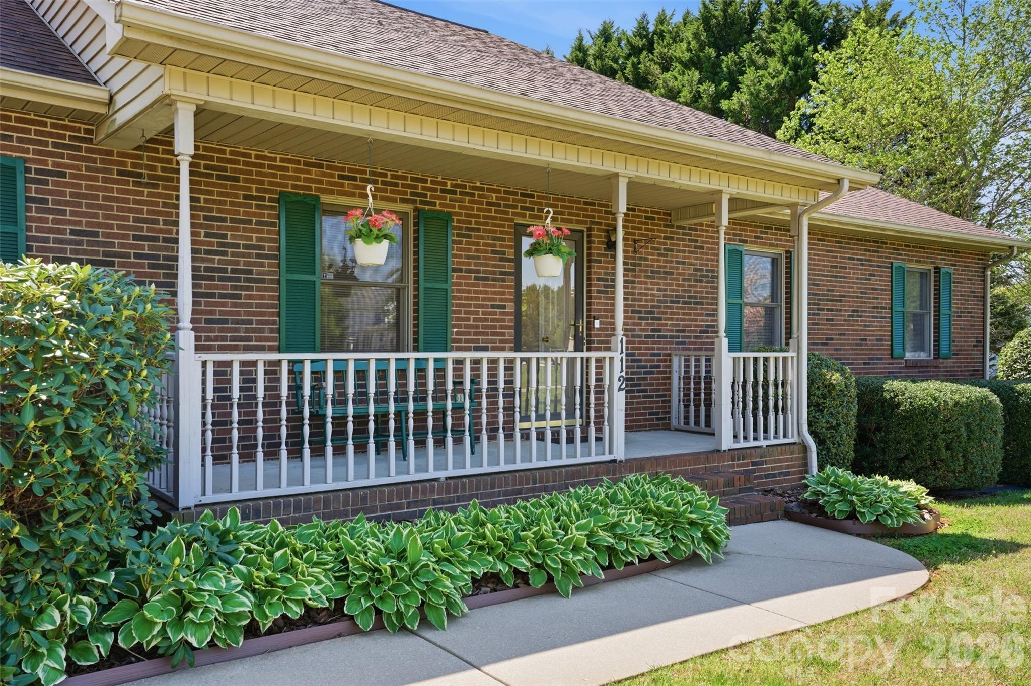 112 Mobeal Lane — Statesville