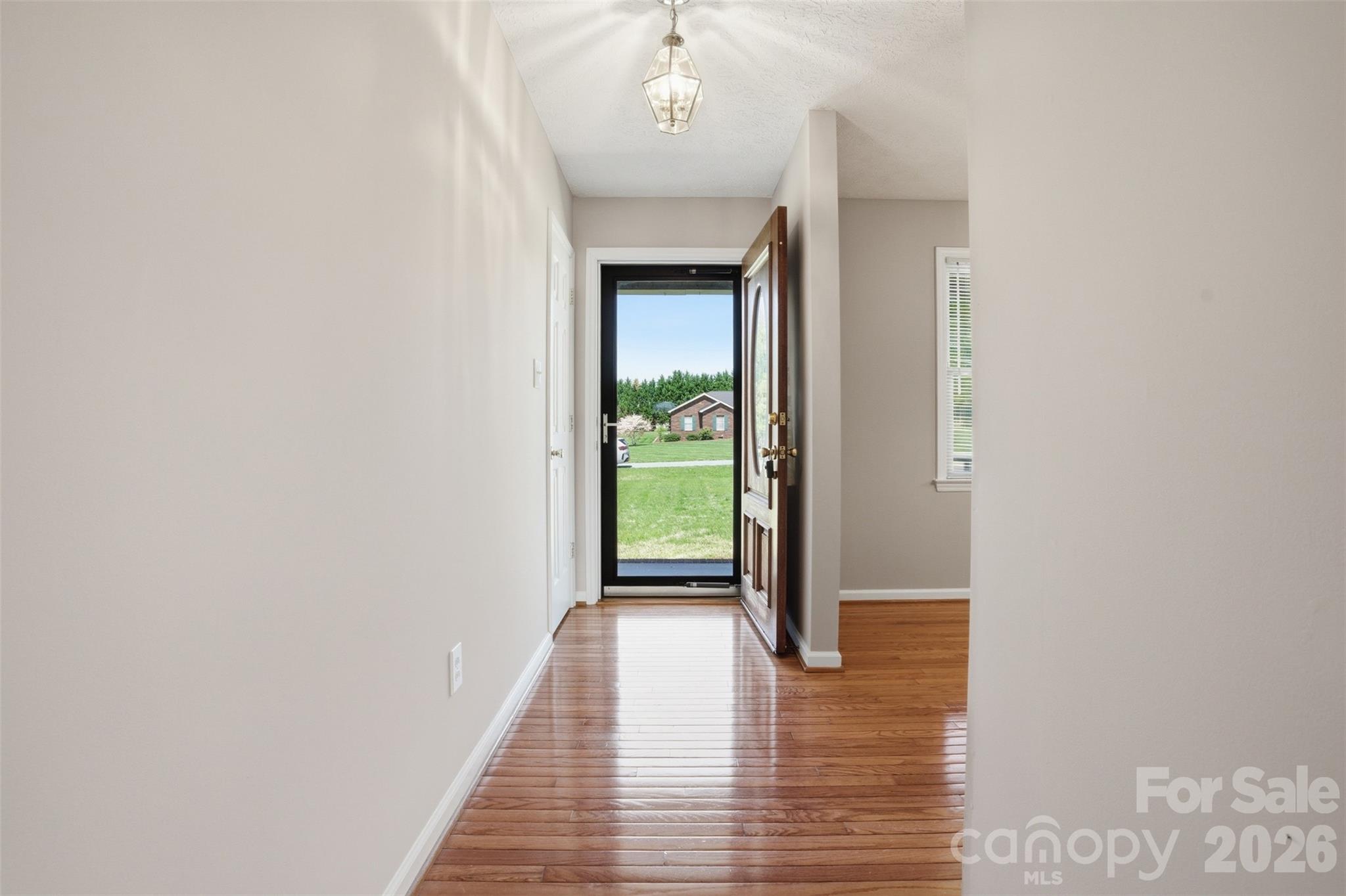 112 Mobeal Lane — Statesville