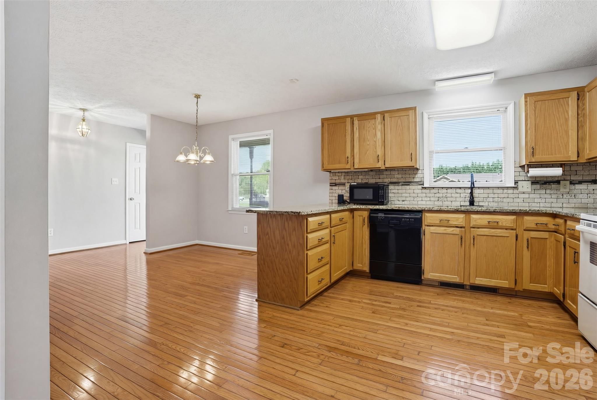 112 Mobeal Lane — Statesville