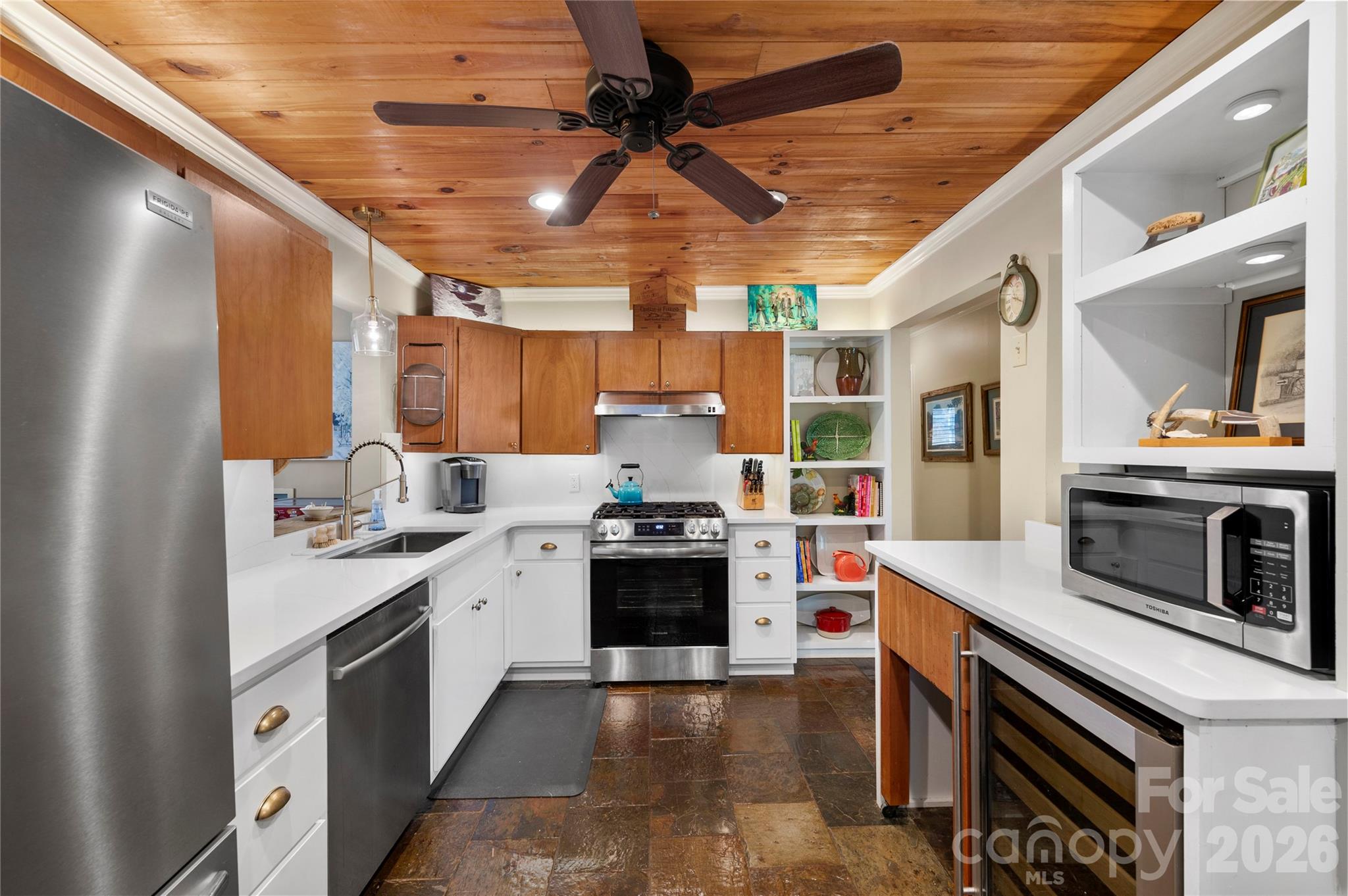 514 Roy Forrester Road — Mars Hill