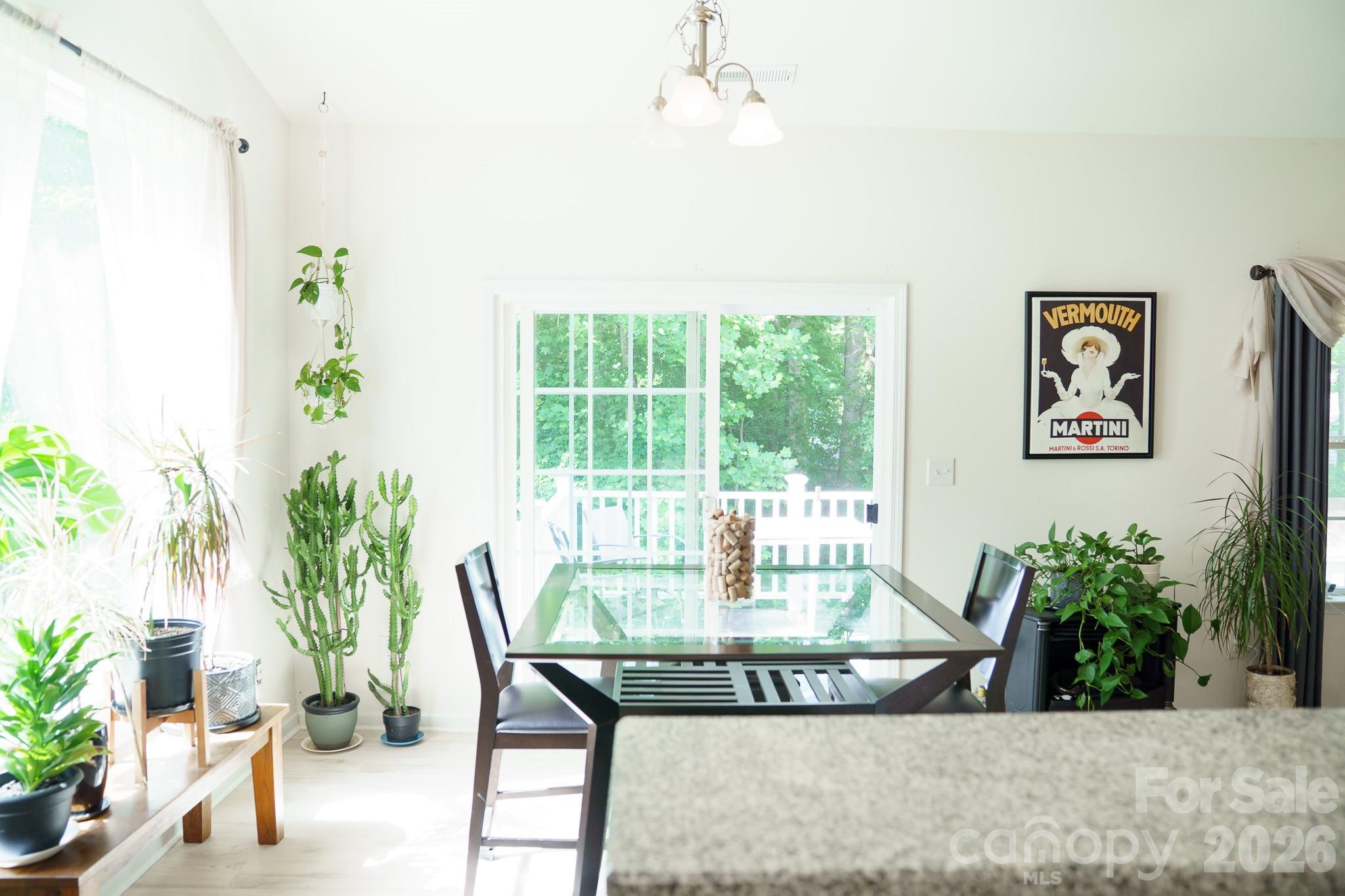 6117 Robert Street — Huntersville
