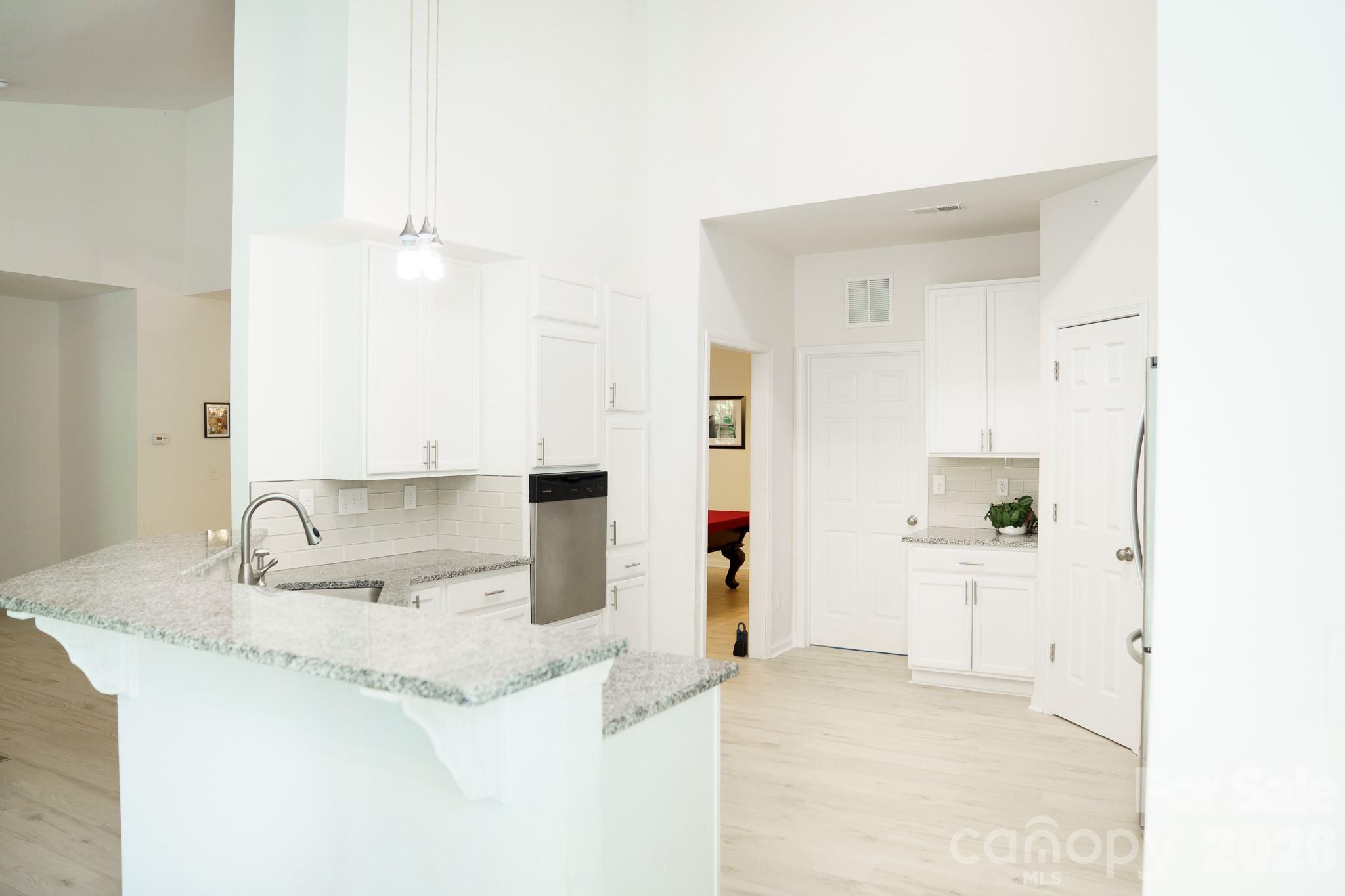 6117 Robert Street — Huntersville