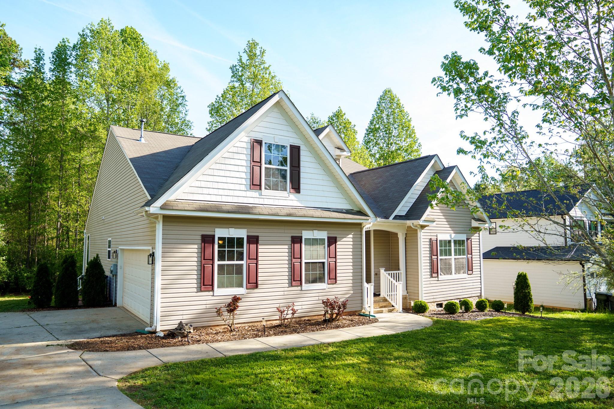 6117 Robert Street — Huntersville