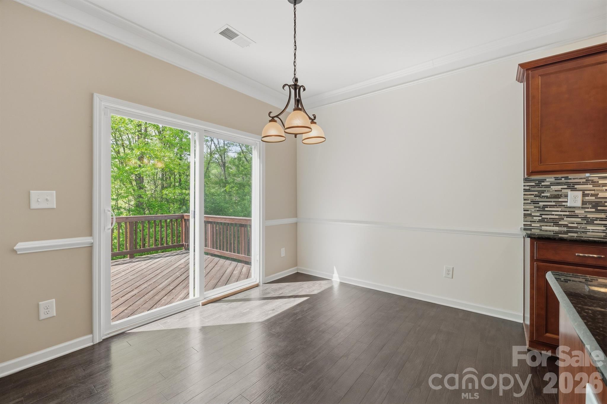 106 E Heart Pine Lane — Statesville