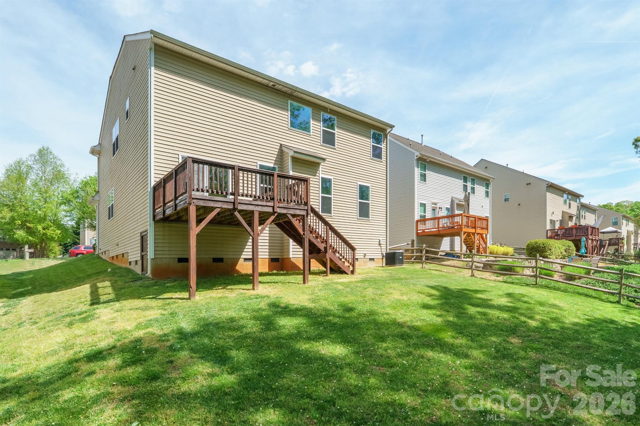 106 E Heart Pine Lane — Statesville