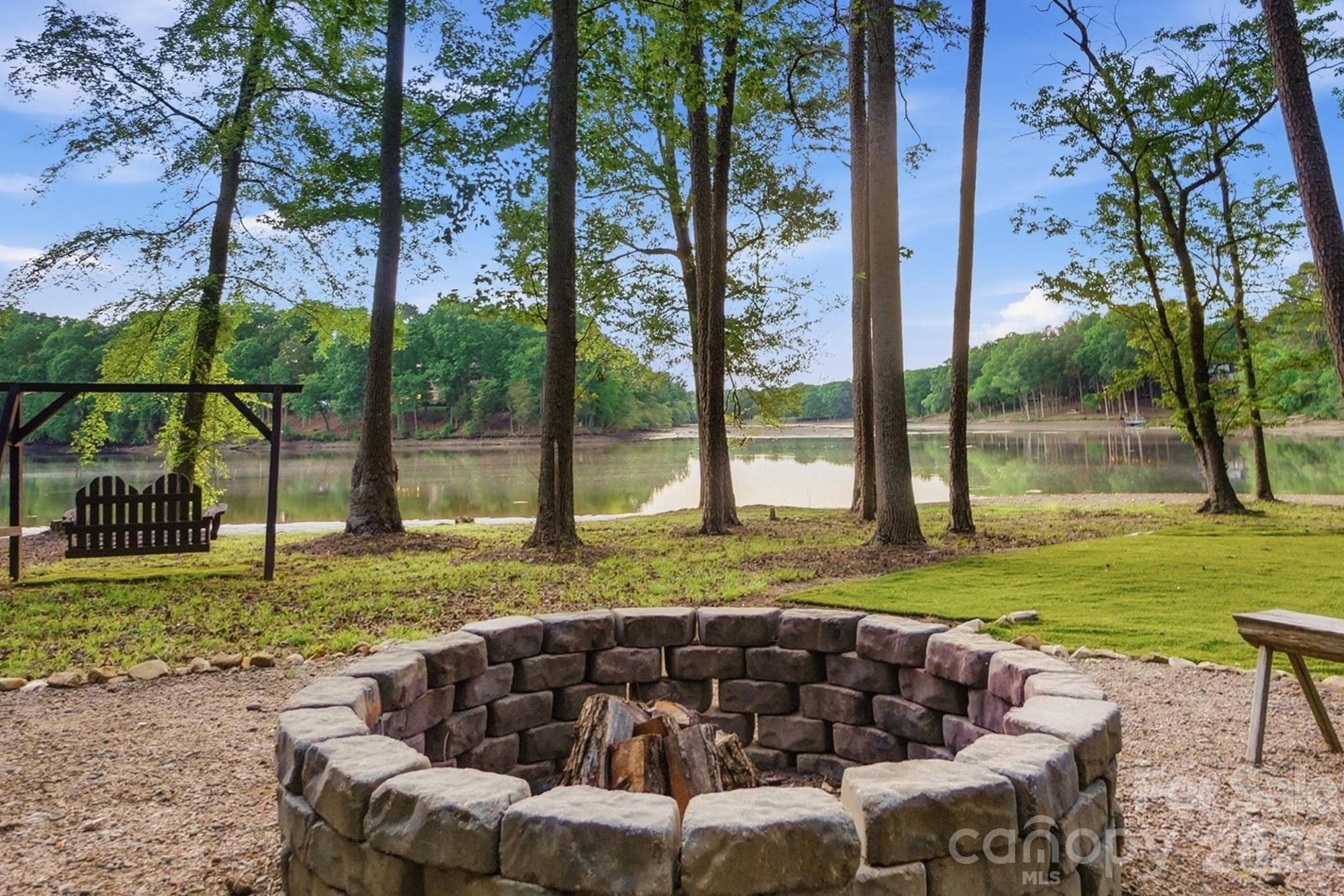 1732 Lake Lee Drive #25 — Monroe