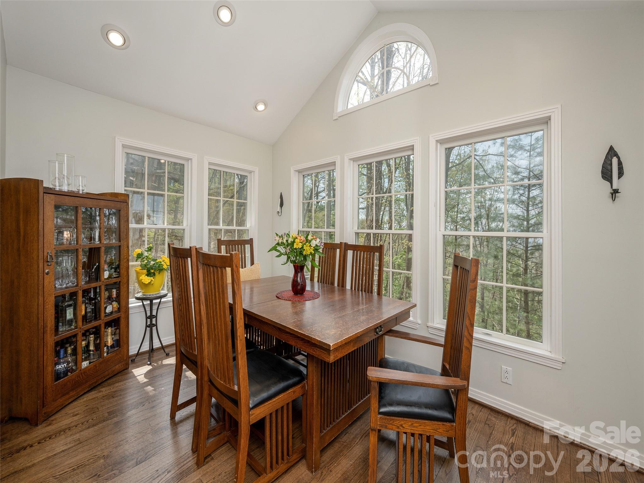 403 Cherokee Road — Asheville