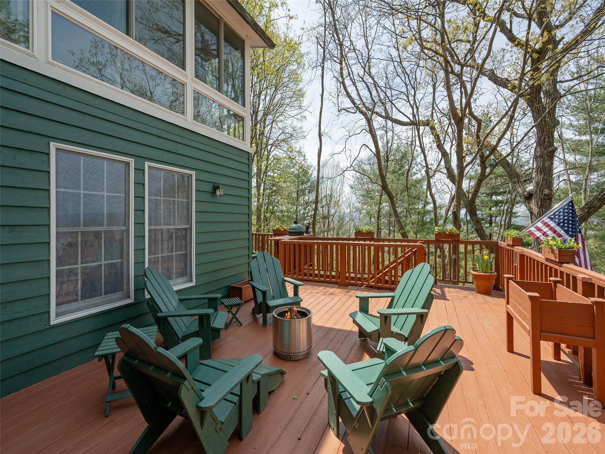 403 Cherokee Road — Asheville
