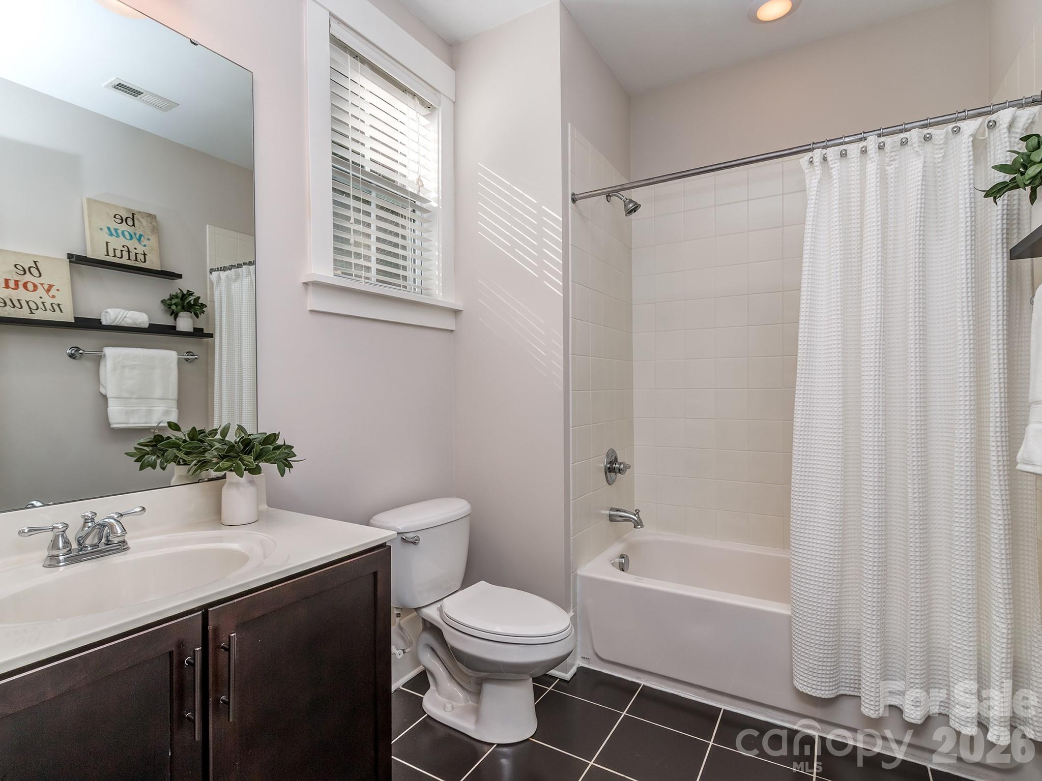 1427 Tippah Park Court — Charlotte