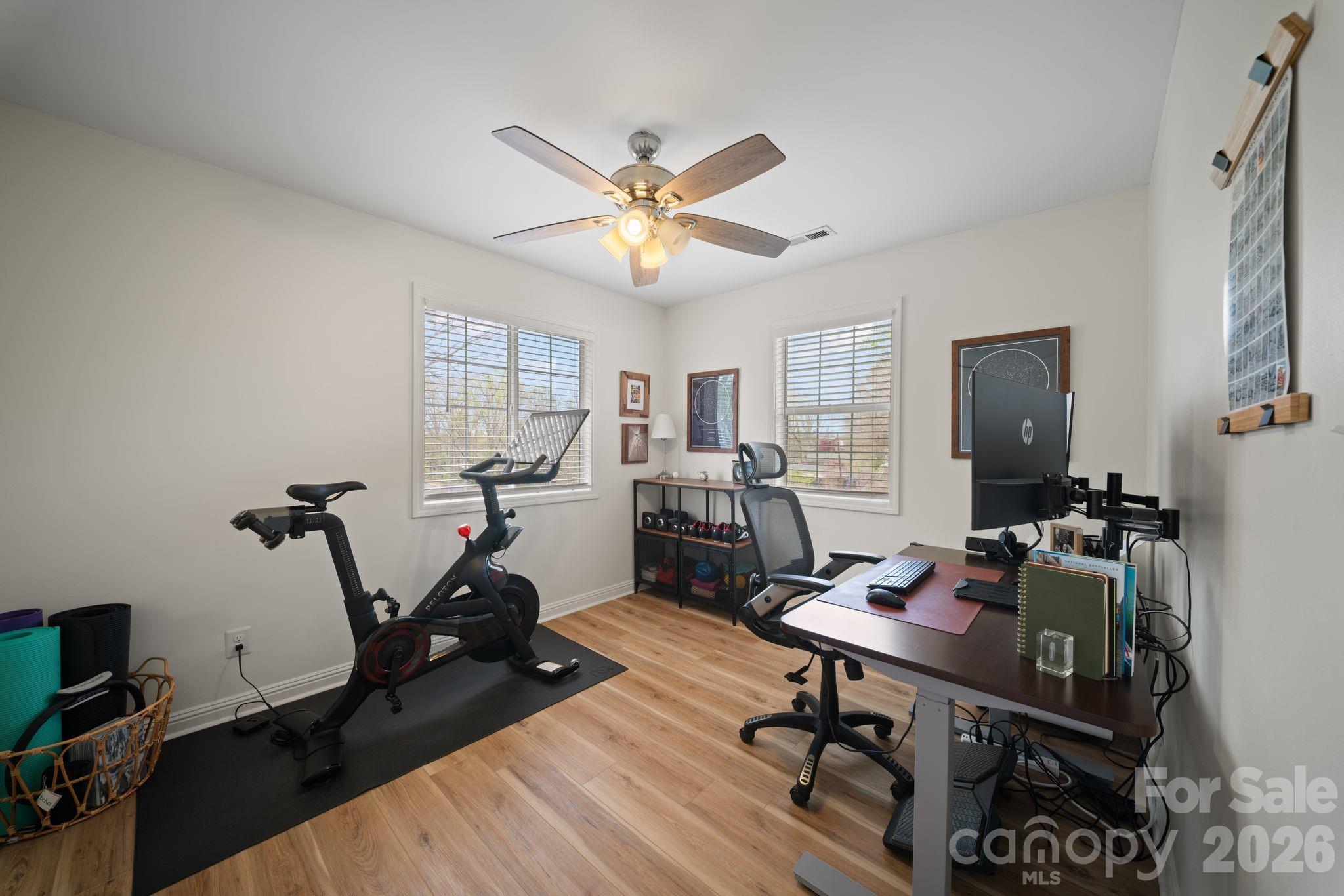 539 Caribou Road — Asheville
