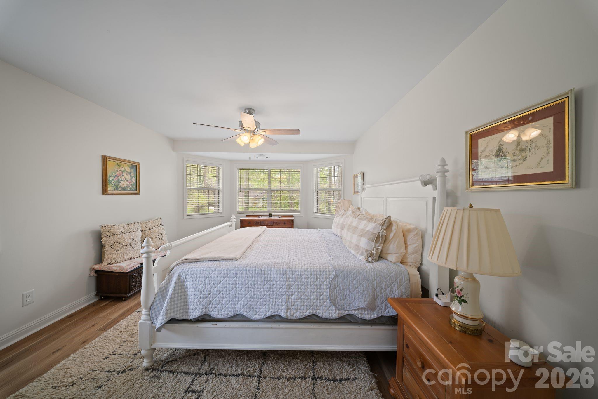 539 Caribou Road — Asheville