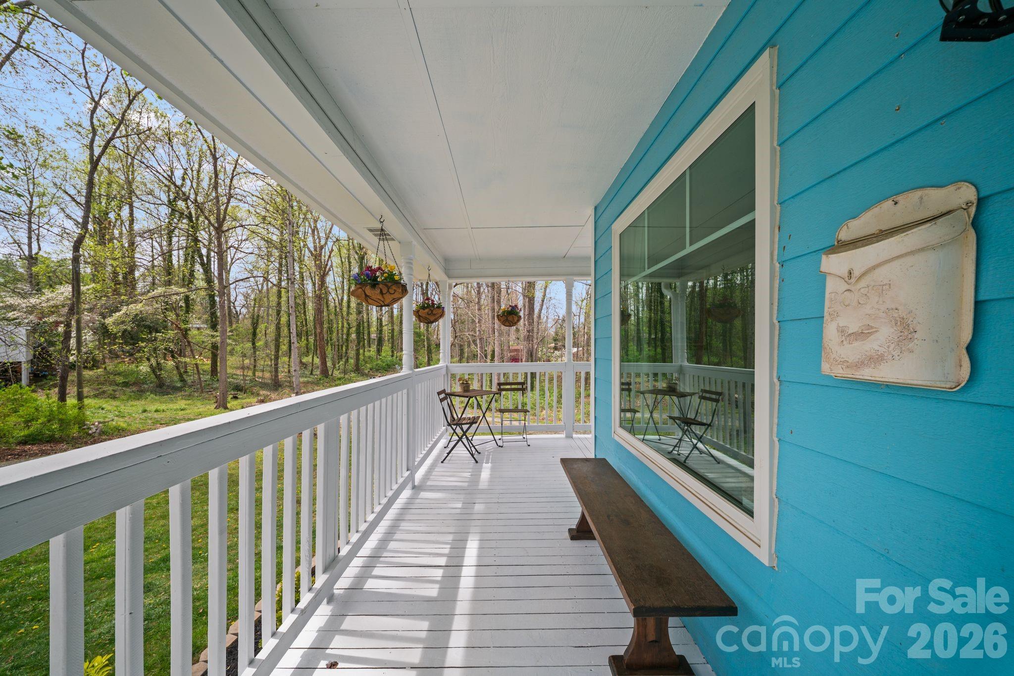 539 Caribou Road — Asheville