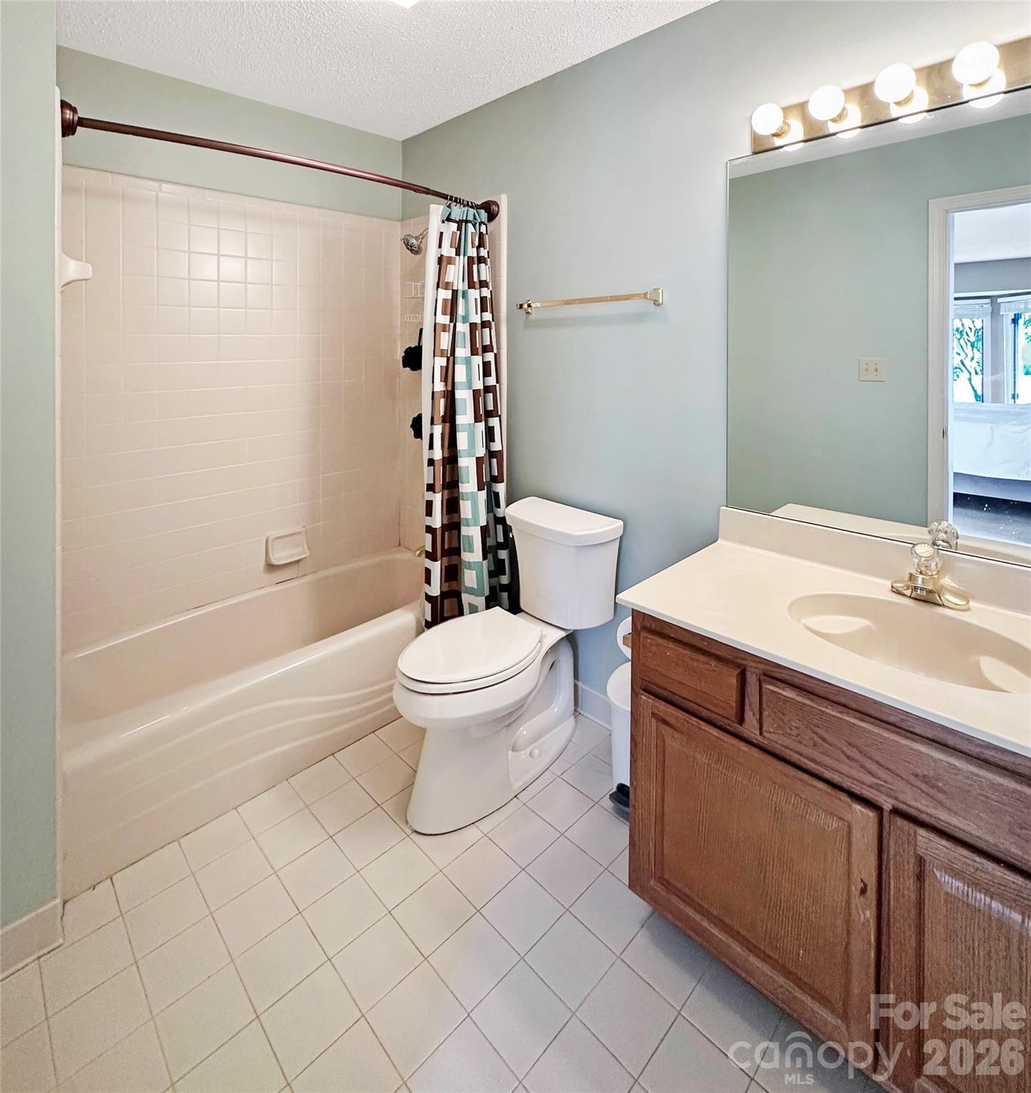 603 29th Avenue NE #213 — Hickory