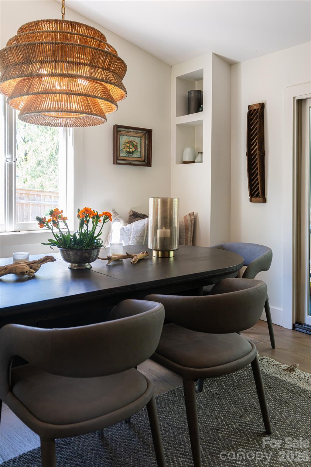15 Red Oak Road — Asheville