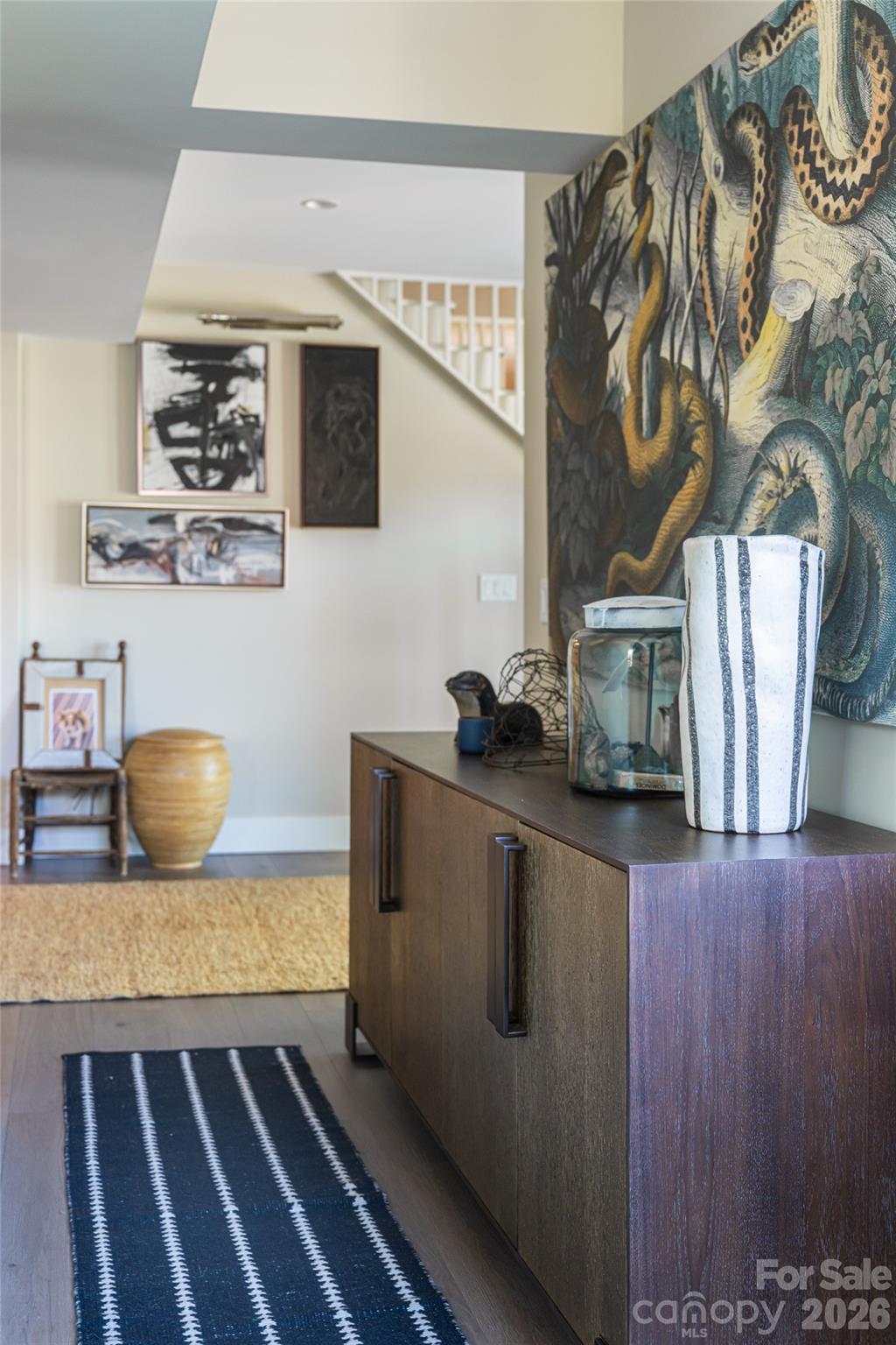 15 Red Oak Road — Asheville