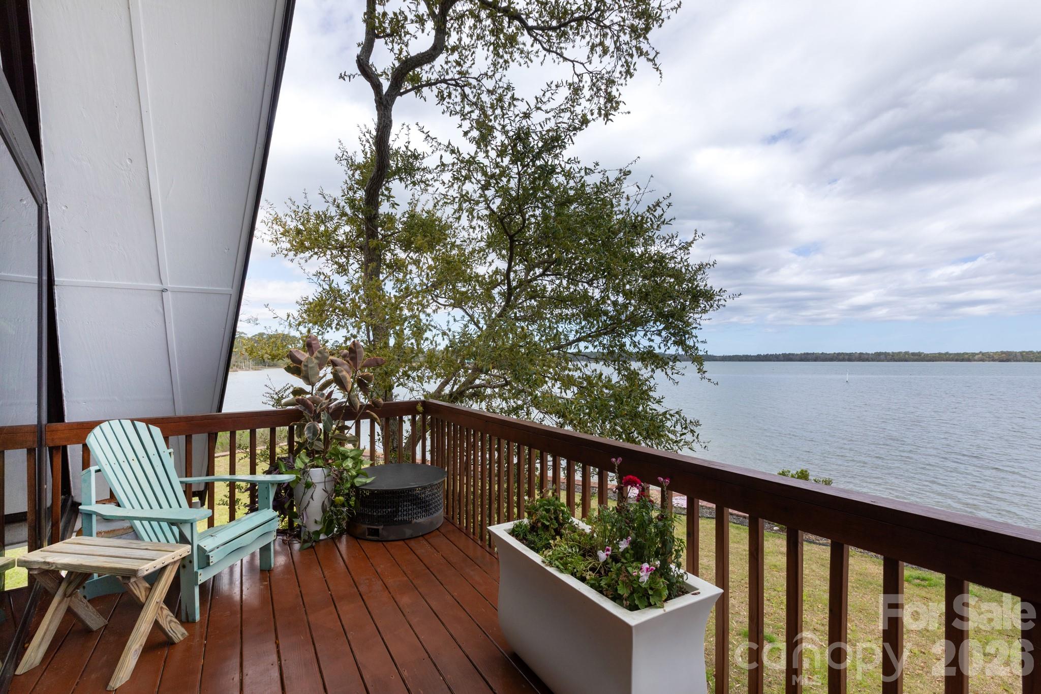 211 Fannie Creek Lane — Sneads Ferry
