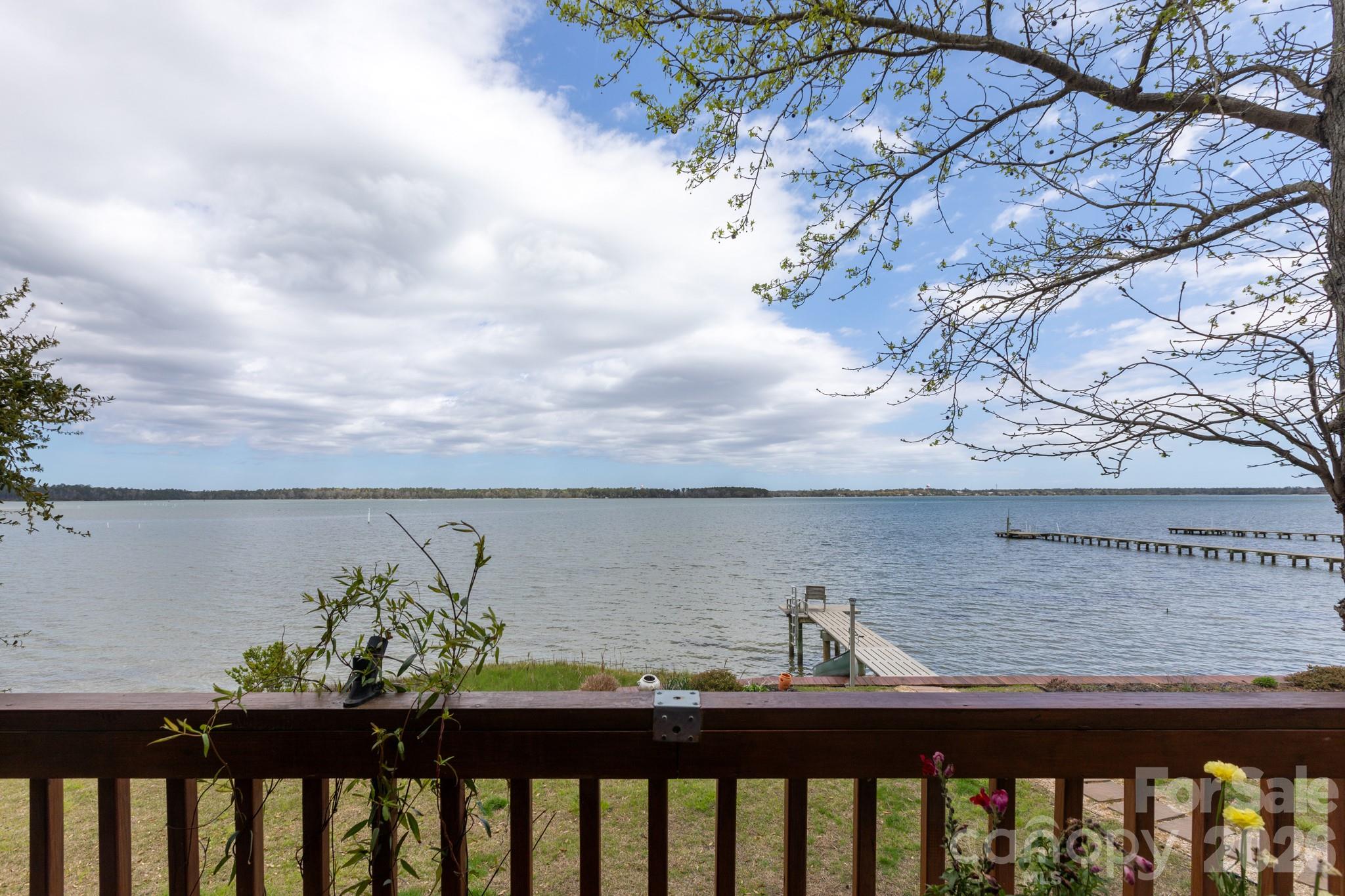 211 Fannie Creek Lane — Sneads Ferry