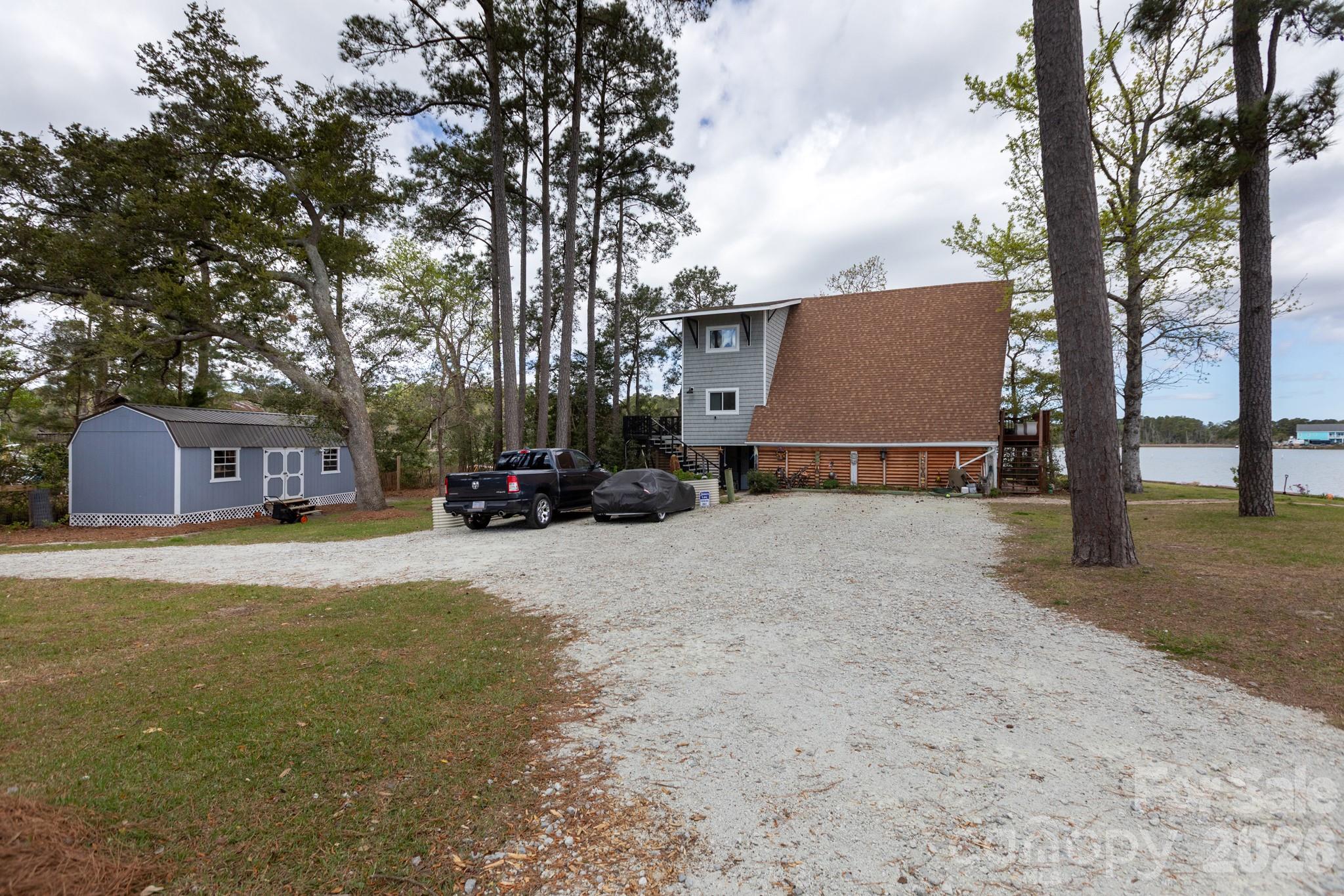 211 Fannie Creek Lane — Sneads Ferry