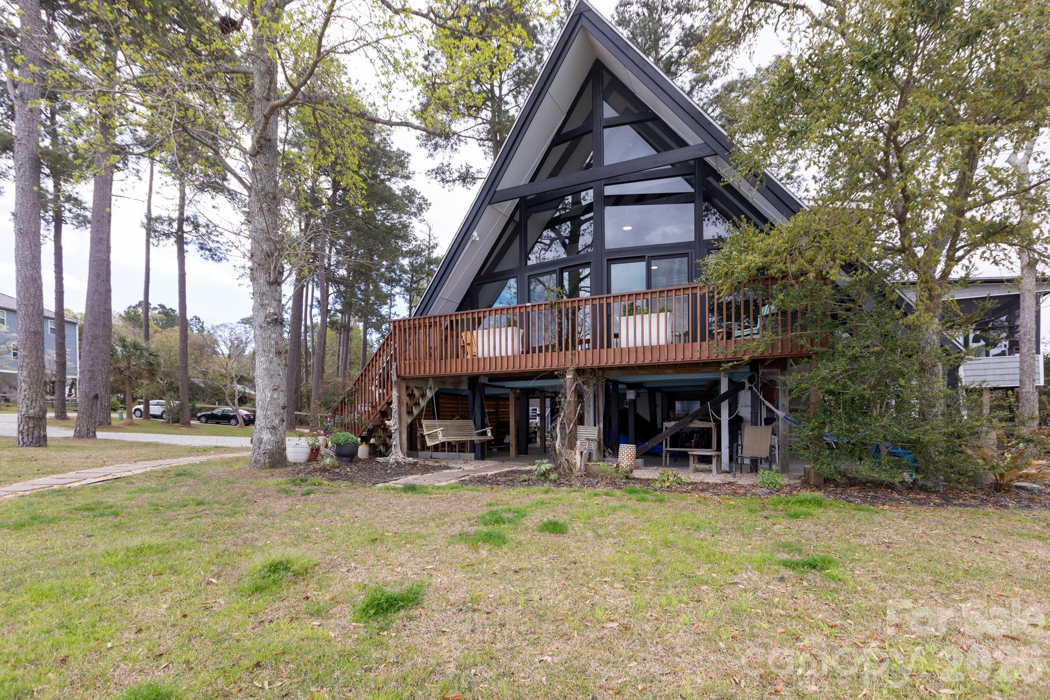 211 Fannie Creek Lane — Sneads Ferry