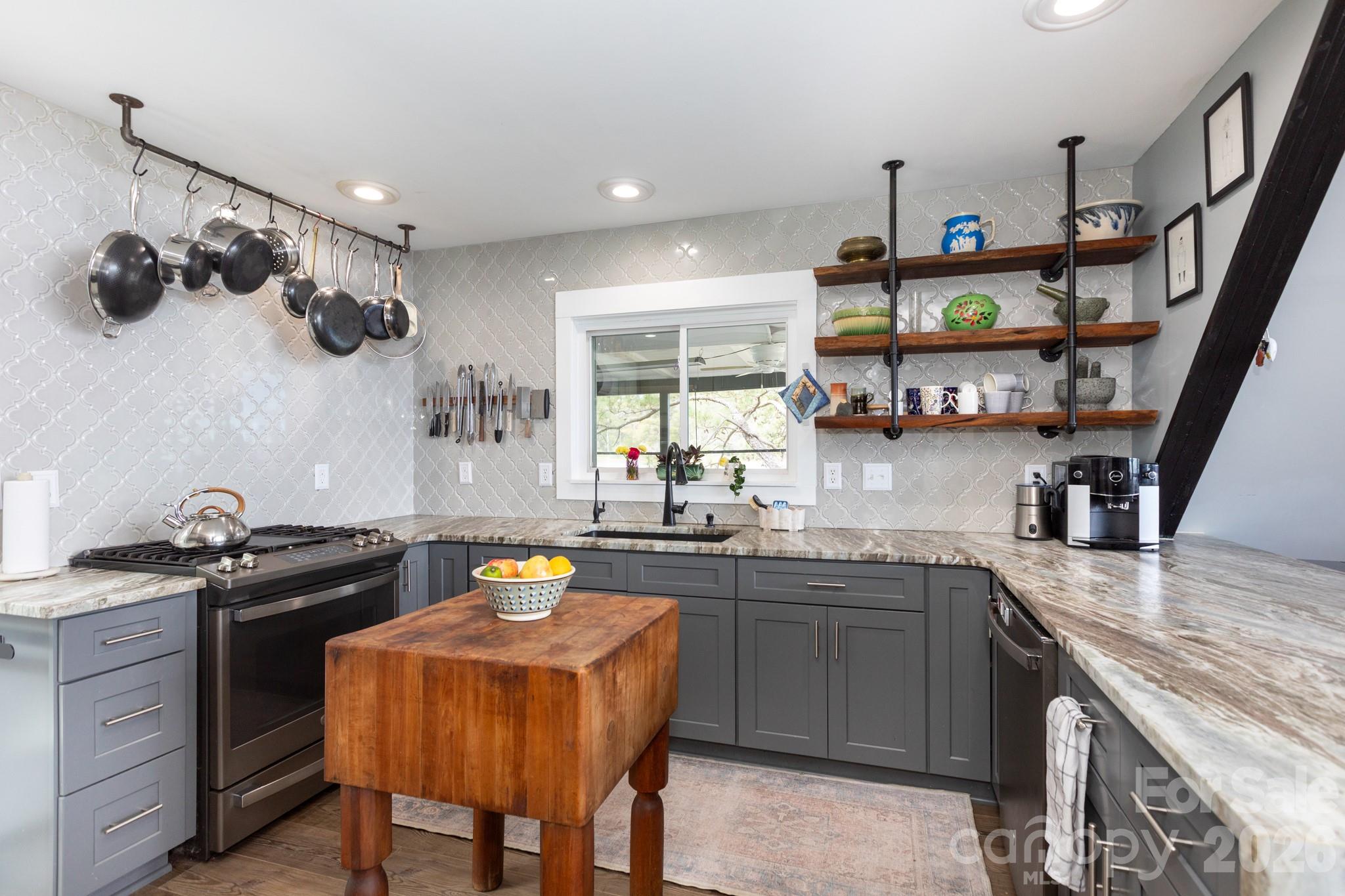 211 Fannie Creek Lane — Sneads Ferry