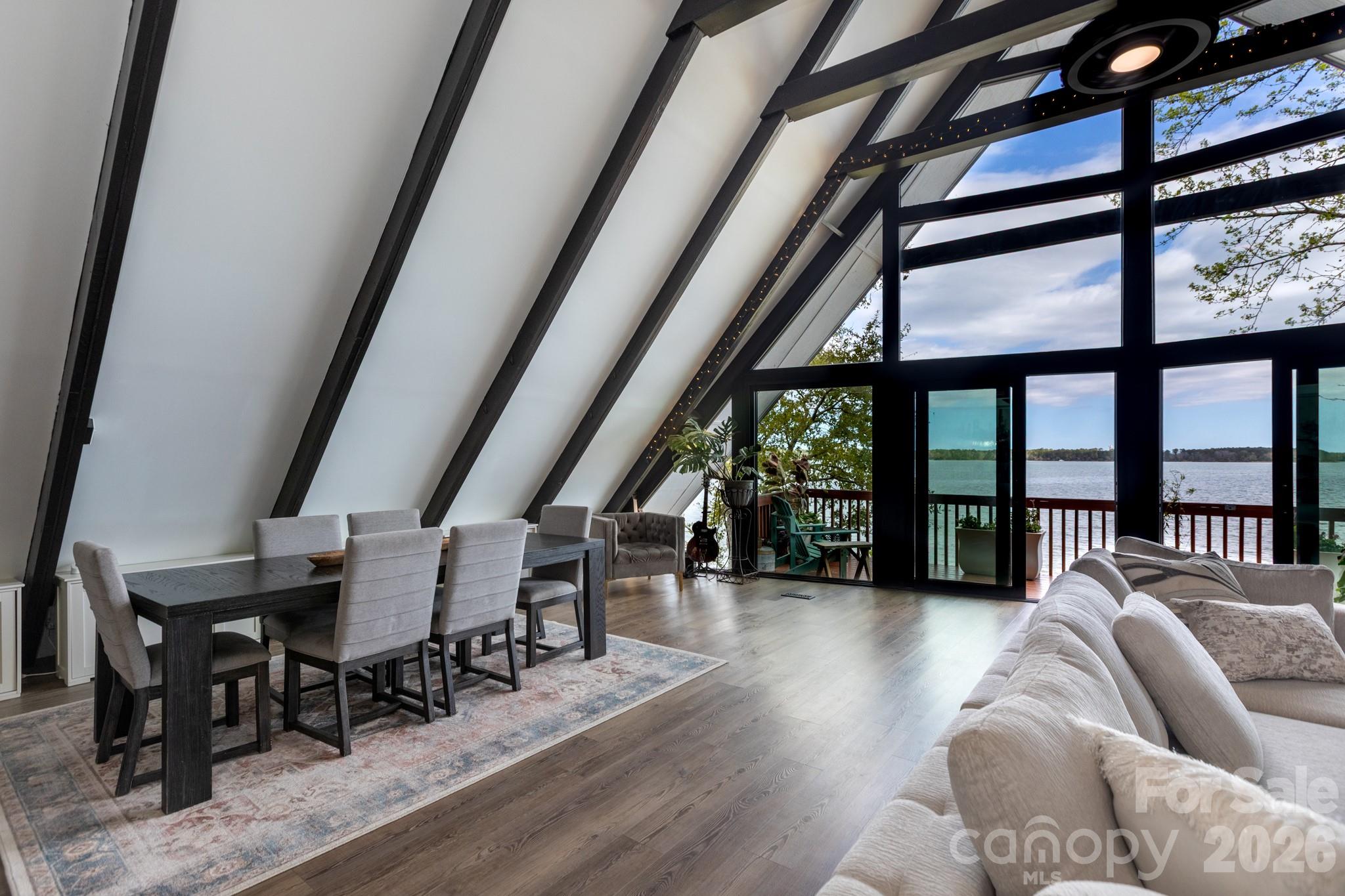 211 Fannie Creek Lane — Sneads Ferry