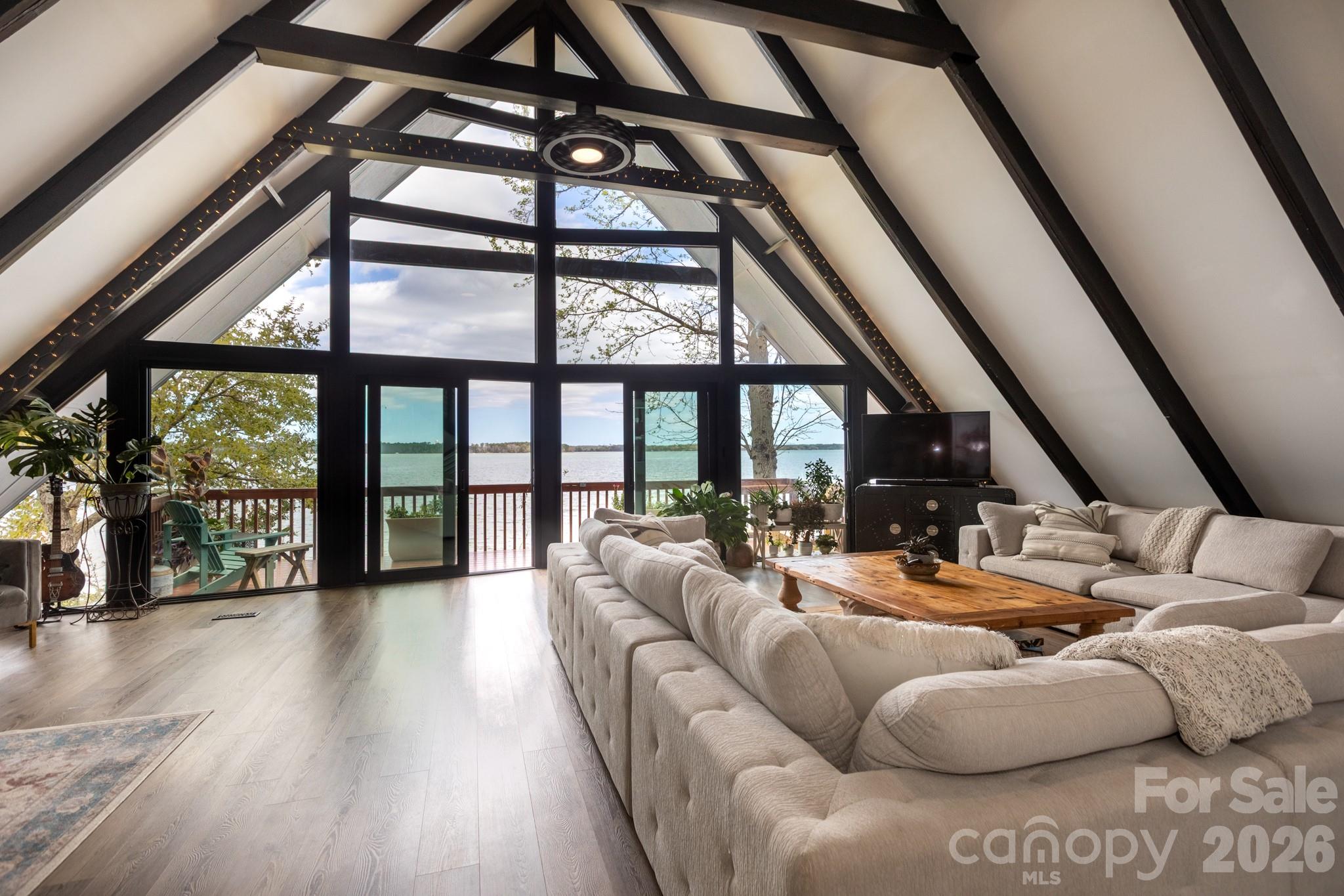 211 Fannie Creek Lane — Sneads Ferry