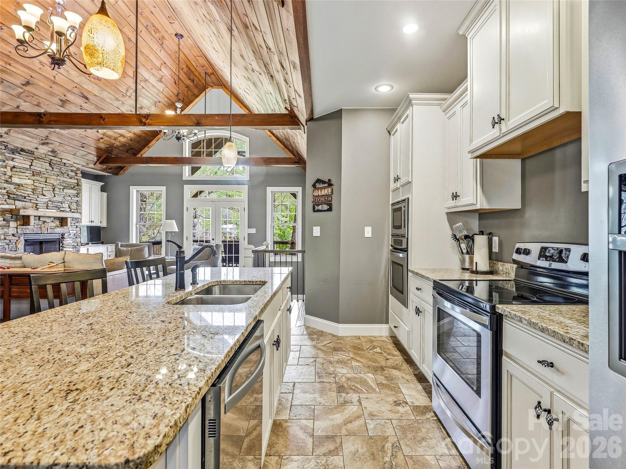 402 Holmstead Drive — Lake Lure