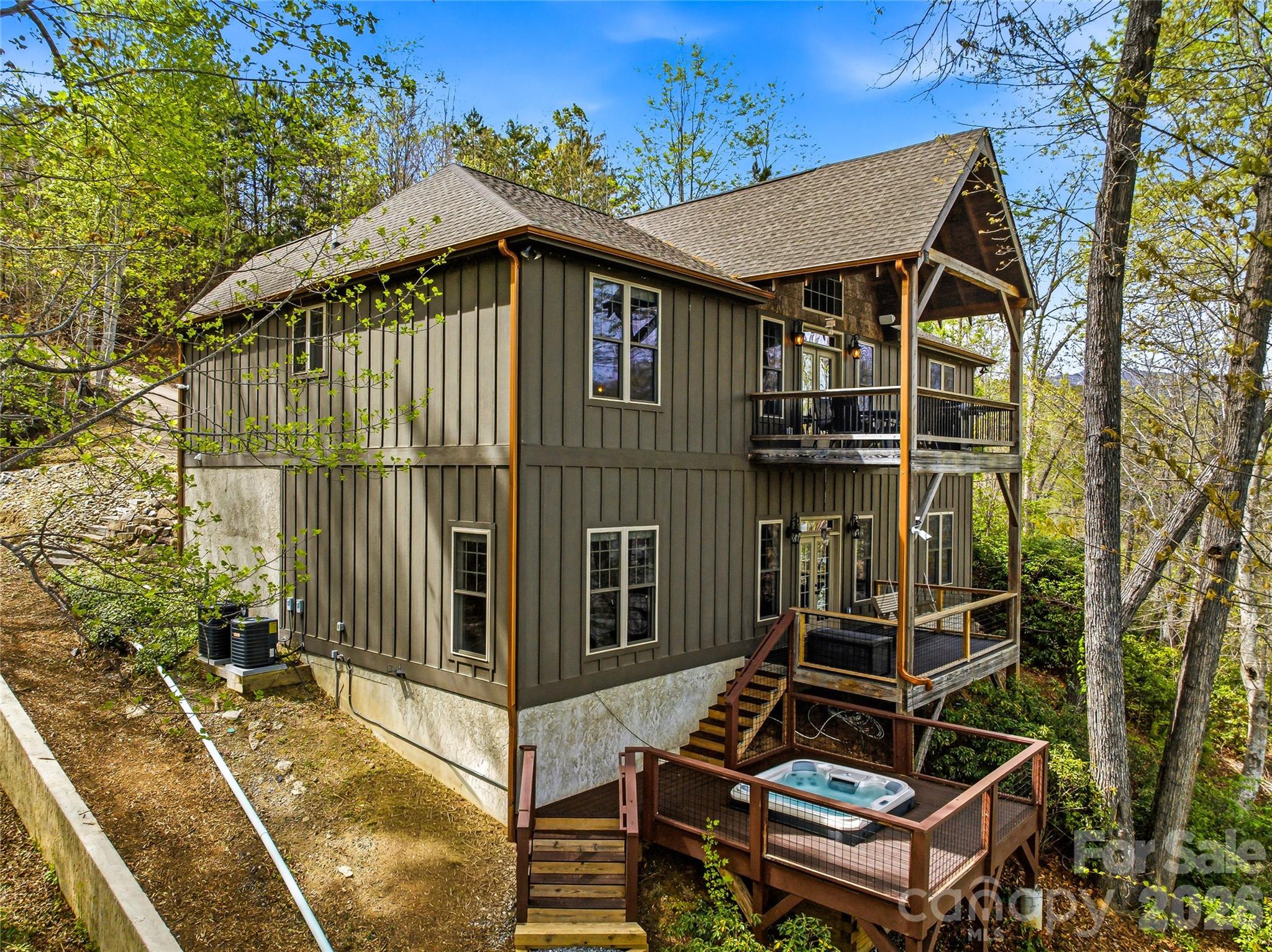 402 Holmstead Drive — Lake Lure