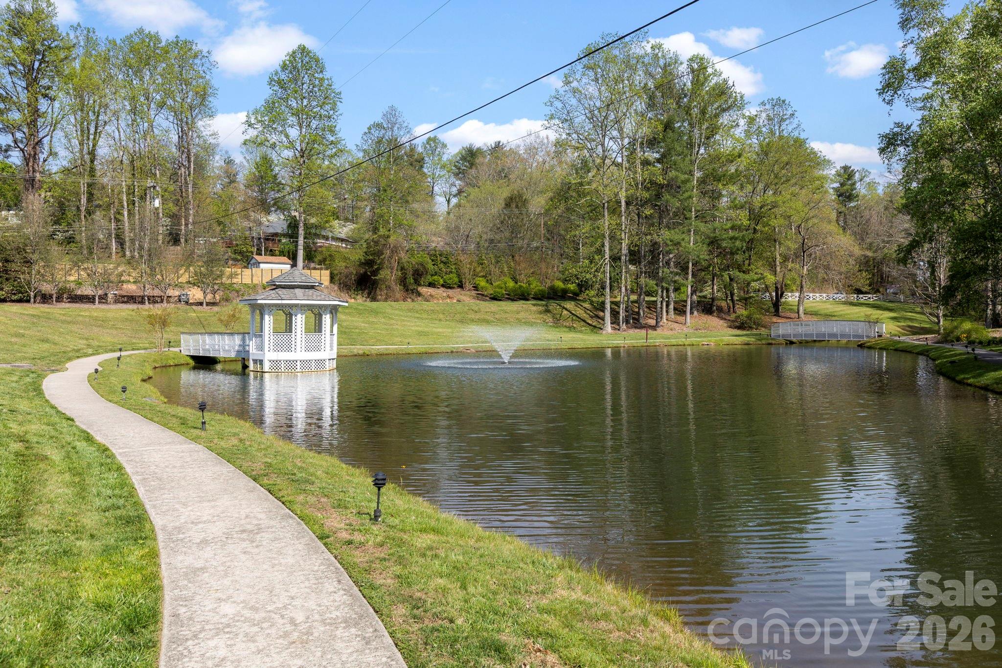 162 Preserve Court — Hendersonville