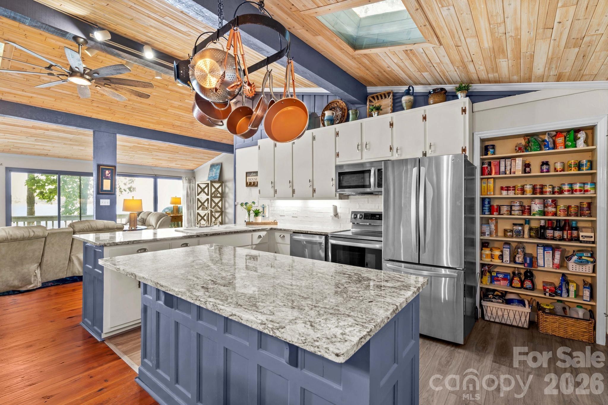 395 Rendleman Drive — Salisbury