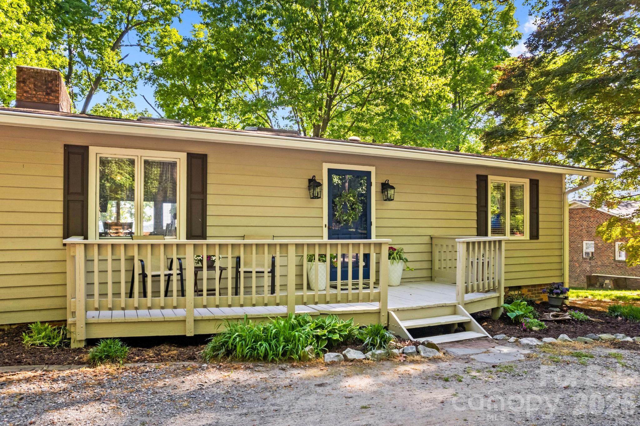 395 Rendleman Drive — Salisbury