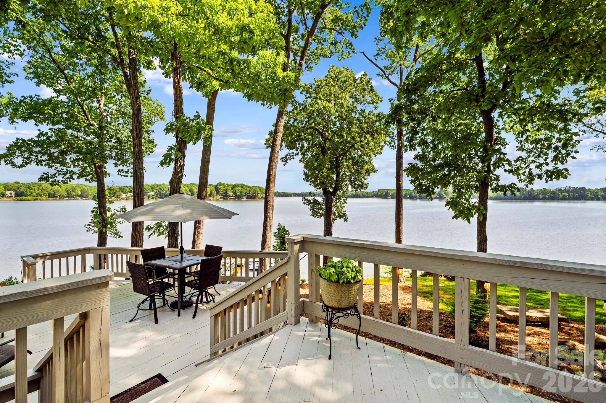 395 Rendleman Drive — Salisbury