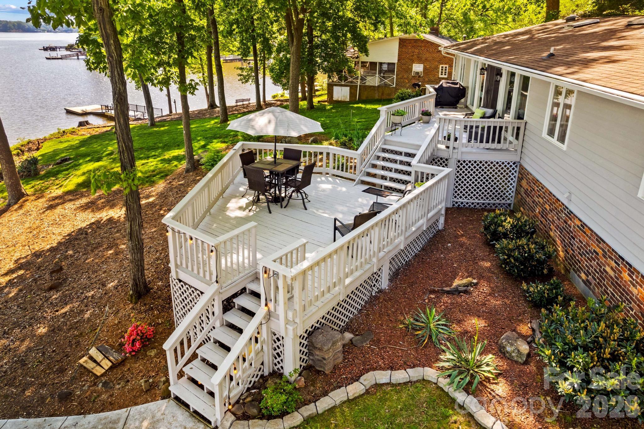 395 Rendleman Drive — Salisbury