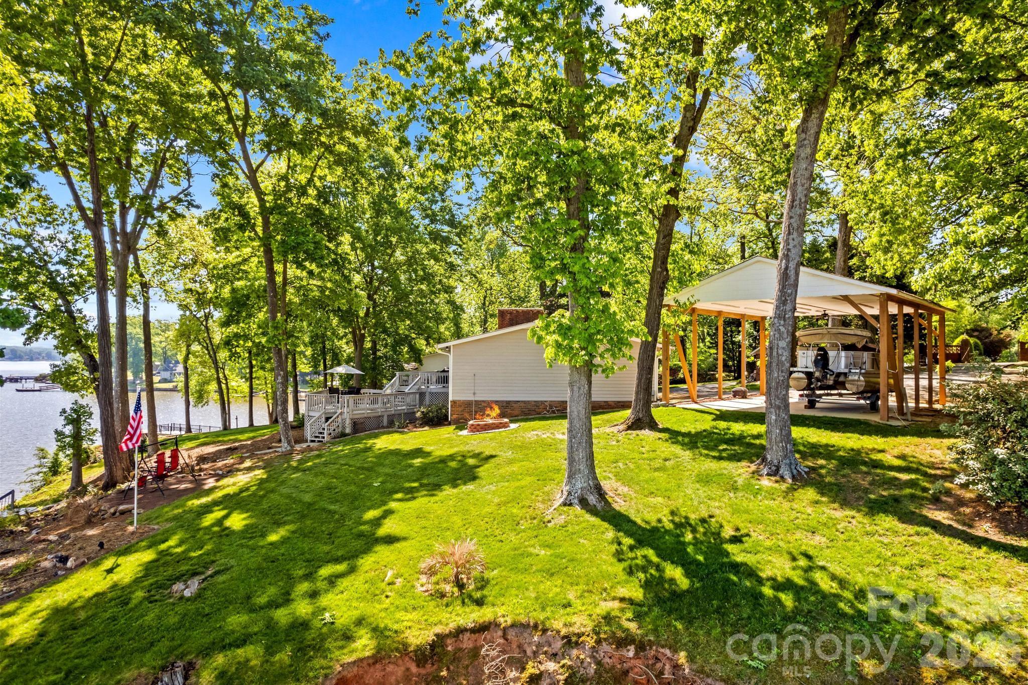 395 Rendleman Drive — Salisbury