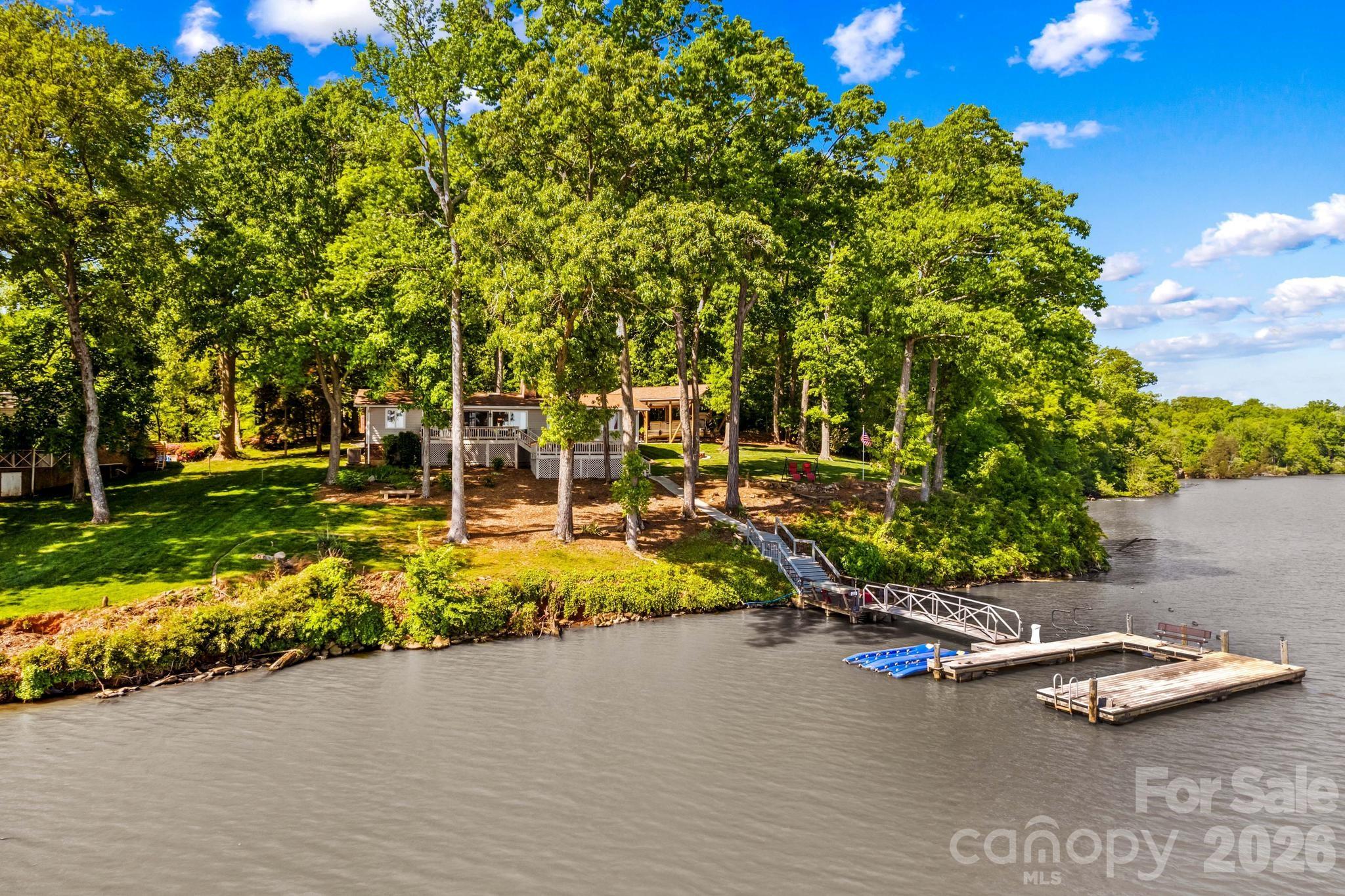 395 Rendleman Drive — Salisbury